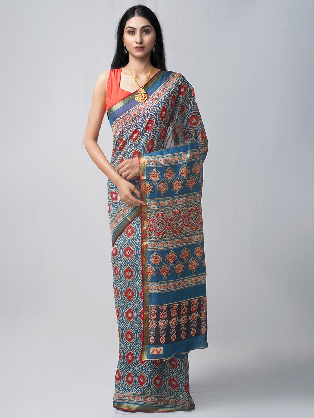 

Unnati Silks Ethnic Motifs Zari Pure Cotton Patola Saree, Blue