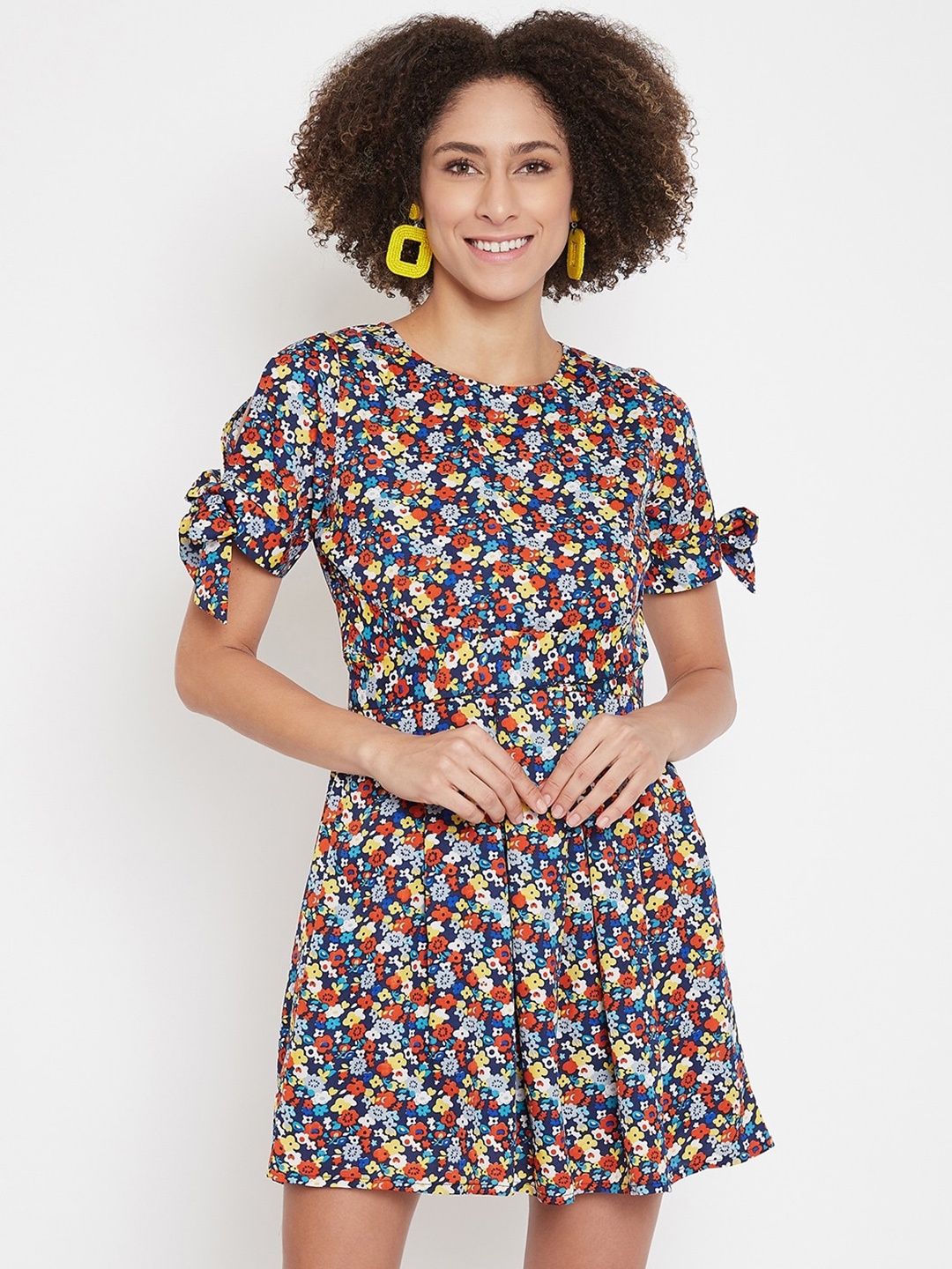 

La Zoire Navy Blue Floral Crepe Mini Dress