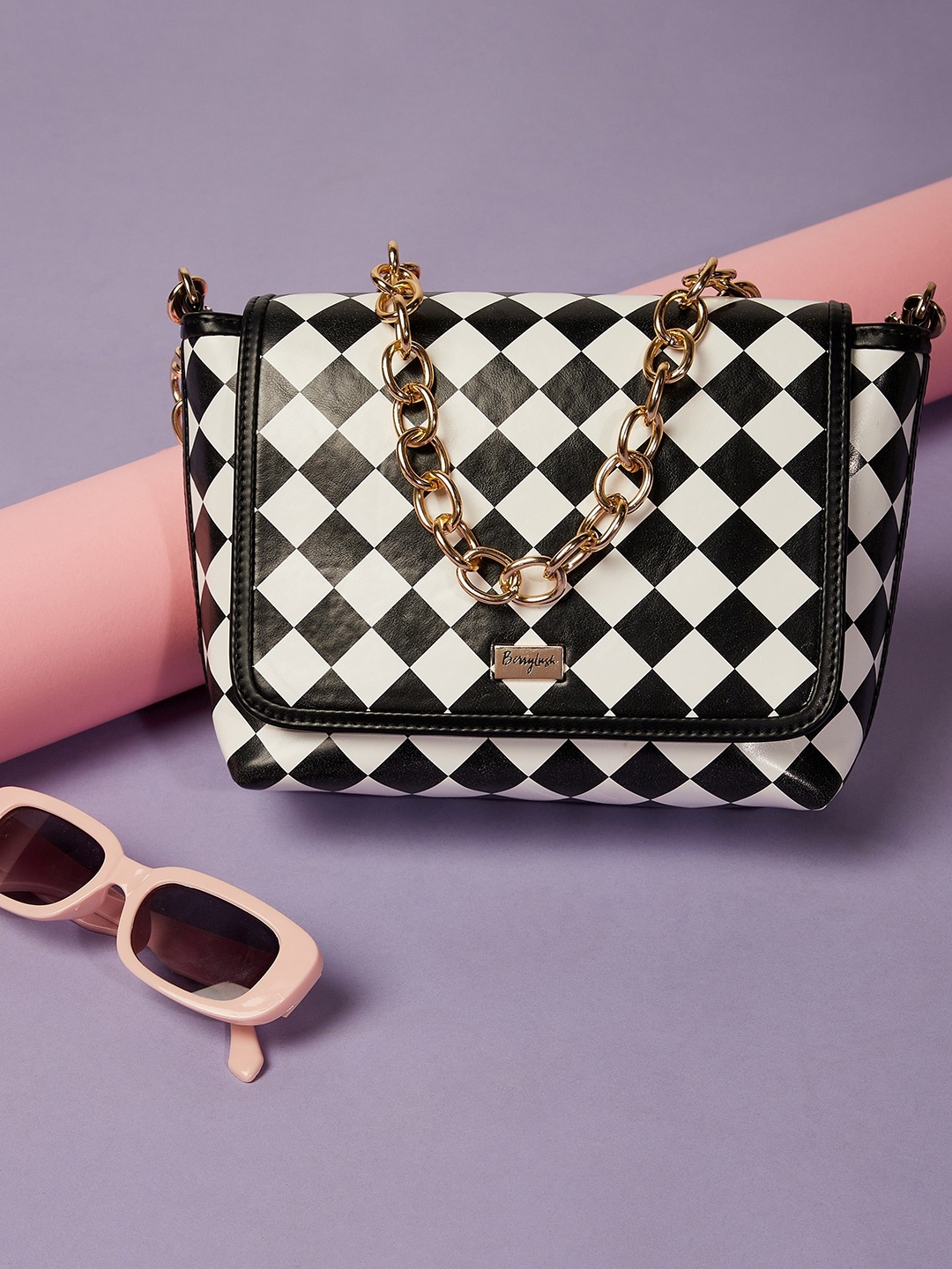 

Berrylush Geometric Checked Structured Shoulder Bag, Black