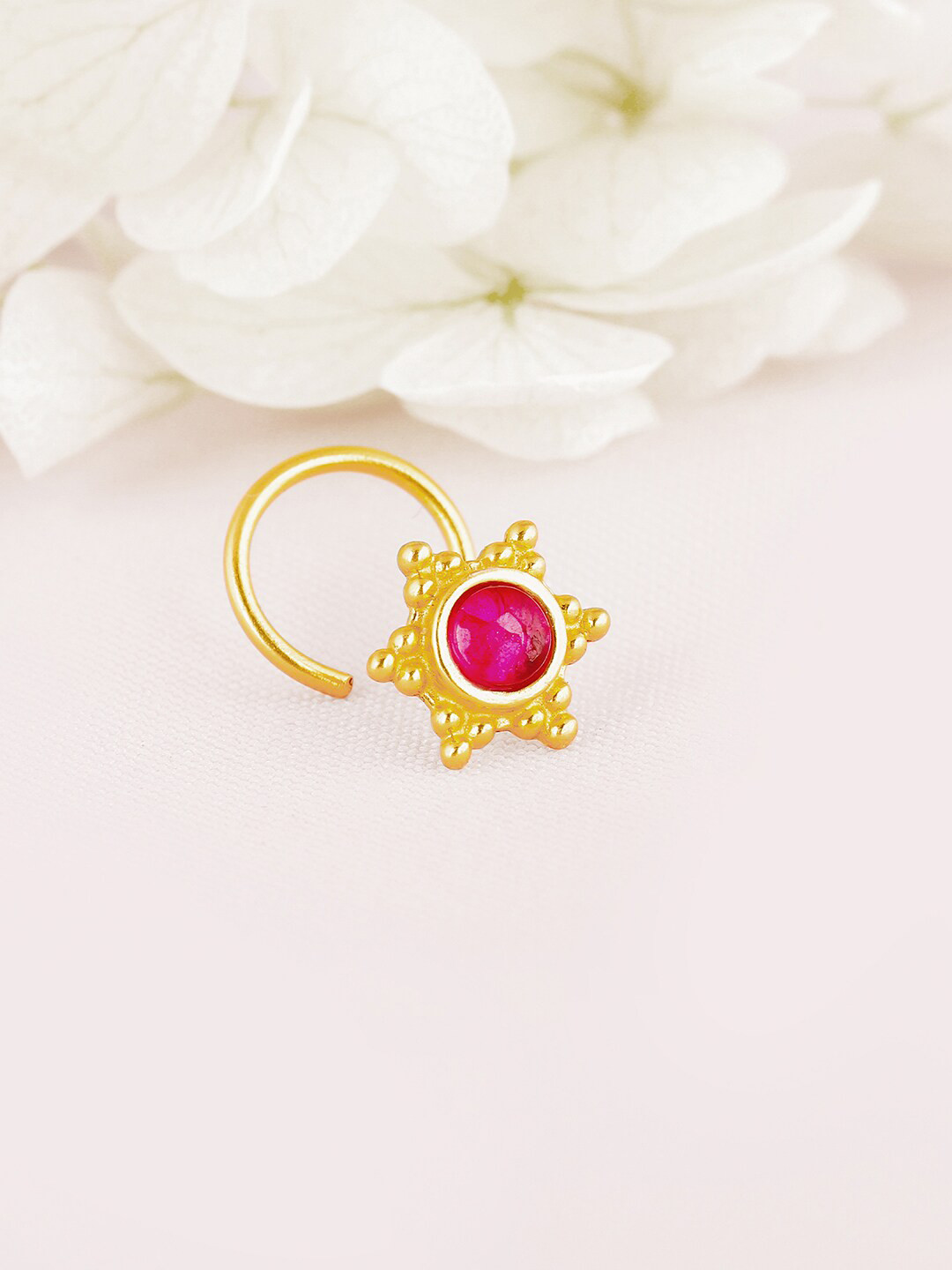 

GIVA 925 Sterling Silver Gold-Plated Stone-Studded Nose Pin