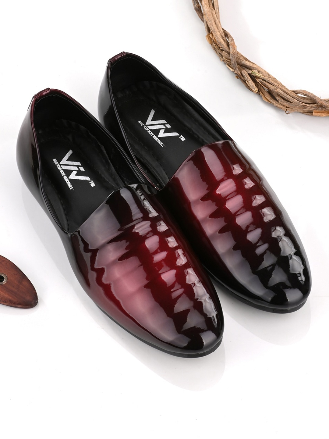 

VIV Men Patent Leather Formal Loafers, Burgundy