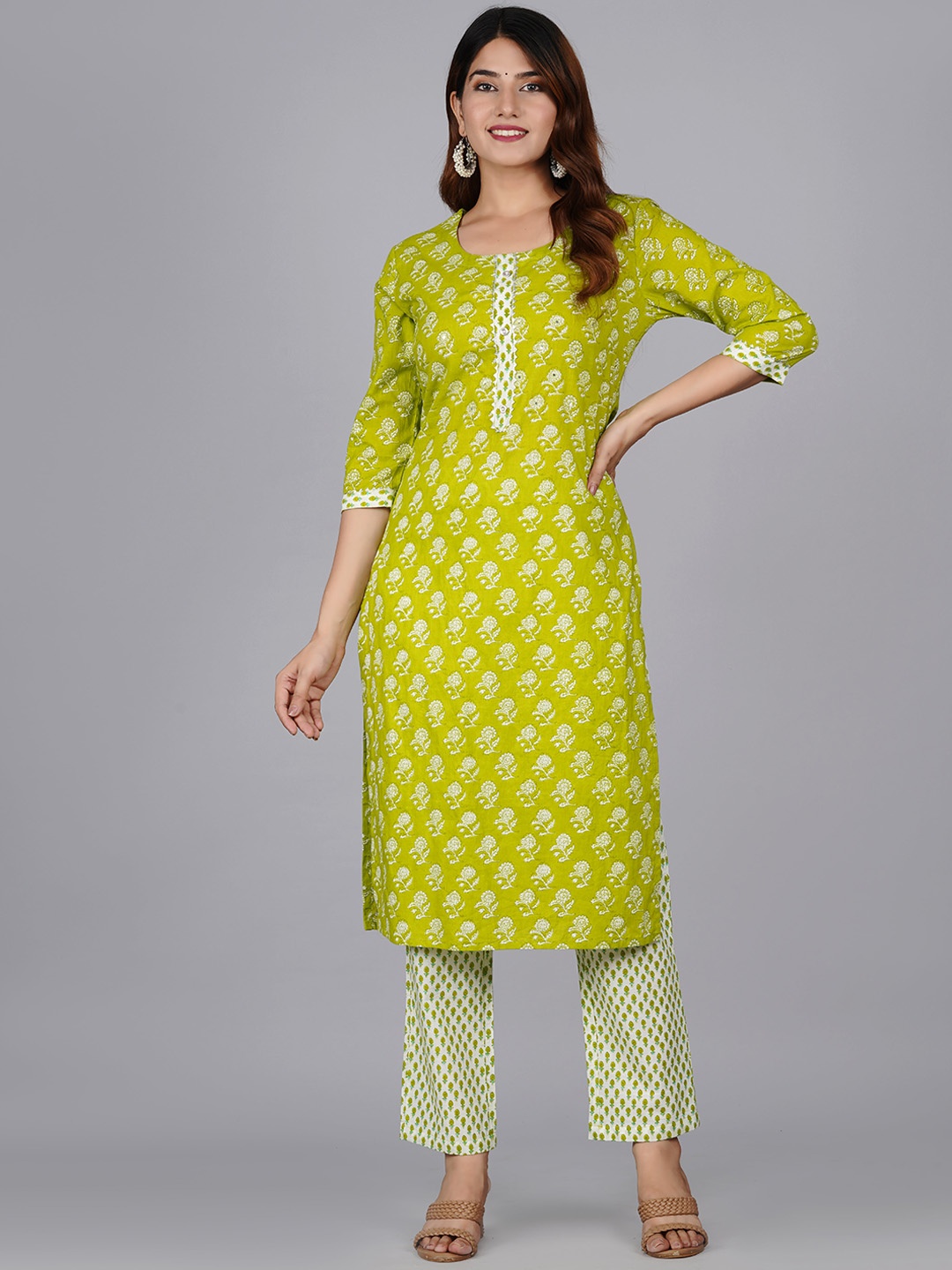 

JAIPURI COLLECTION Women Floral Printed Pure Cotton Kurta With Trousers & Dupatta, Green