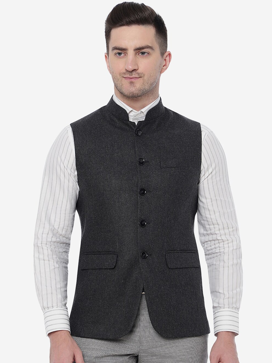 

JB STUDIO Men Solid Pure Wool Nehru Jacket, Grey