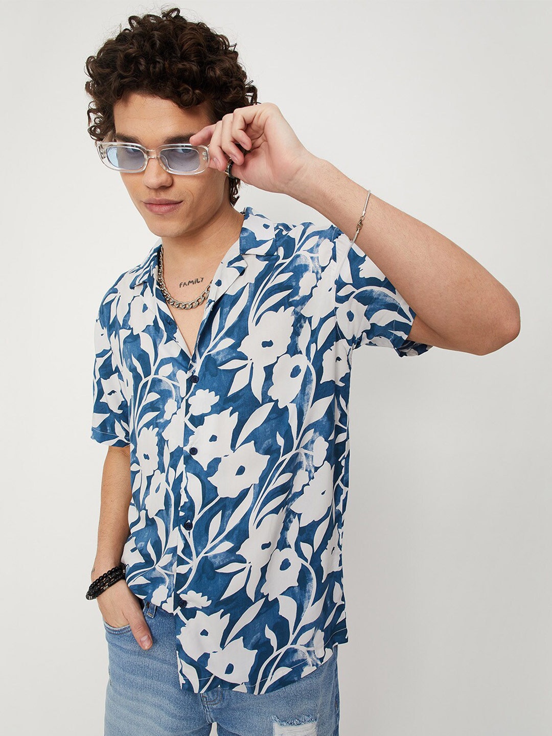 

max Spread Collar Floral Printed Casual Shirt, Blue