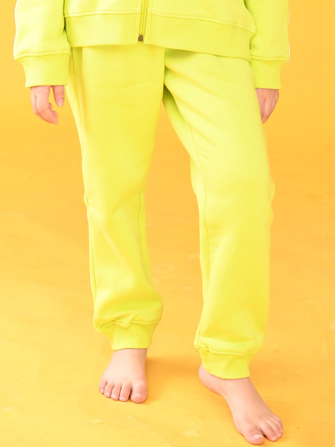 

Anthrilo Girls Fleece Relaxed-Fit Jogger, Lime green