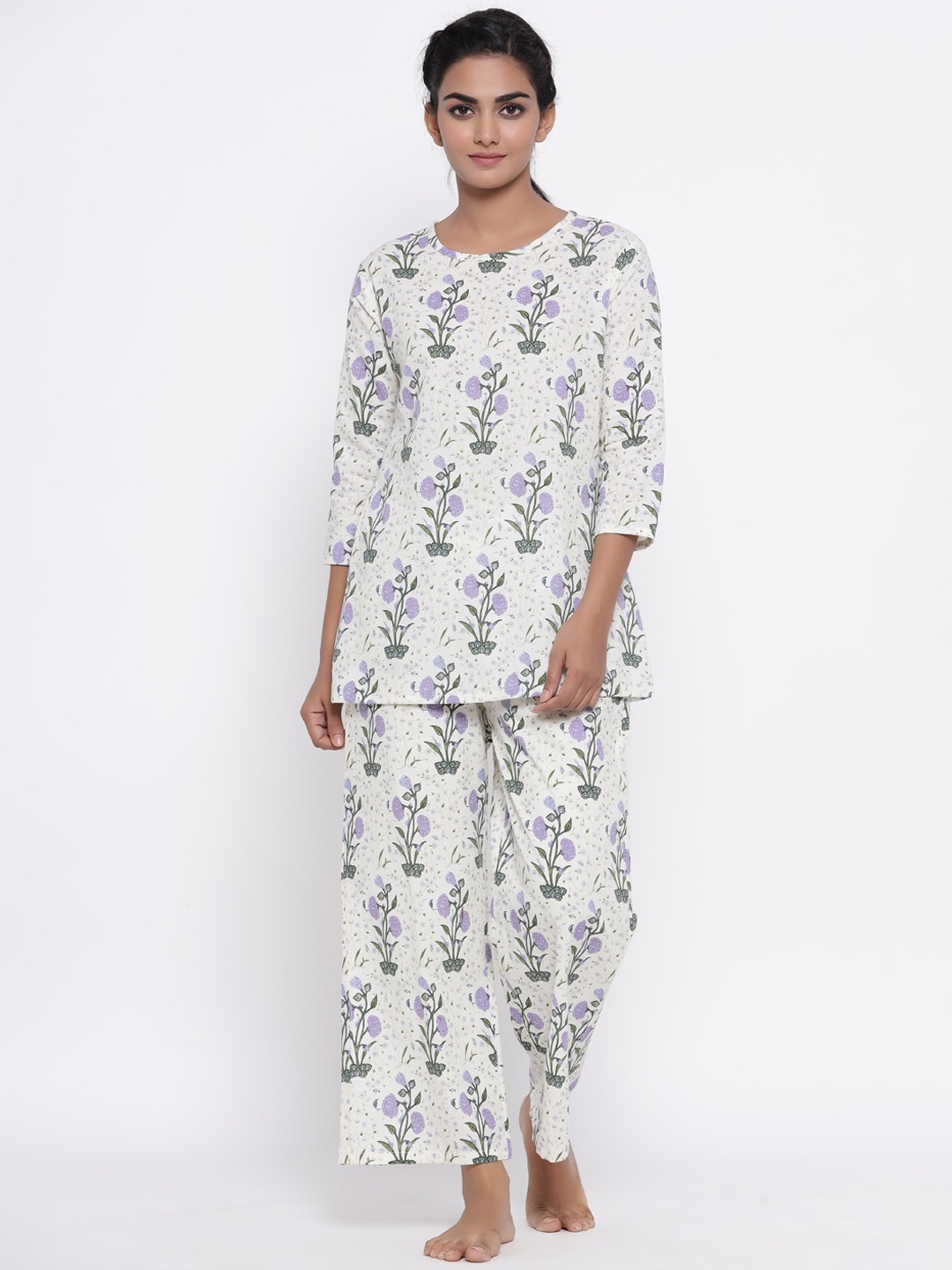 

Fabriko Women Printed Pure Cotton Night suit, White