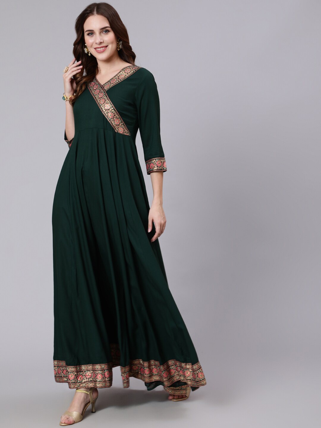 

GULMOHAR JAIPUR Floral Printed Angrakha Kurta, Green