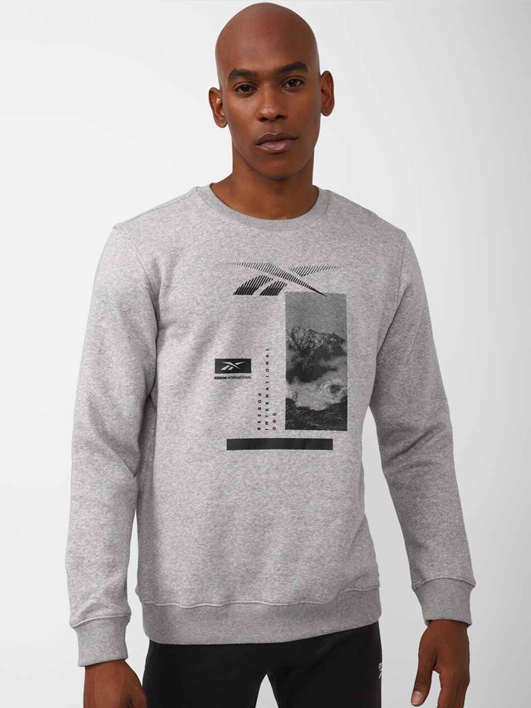 

Reebok Men Printed Cotton Sweatshirt, Grey melange