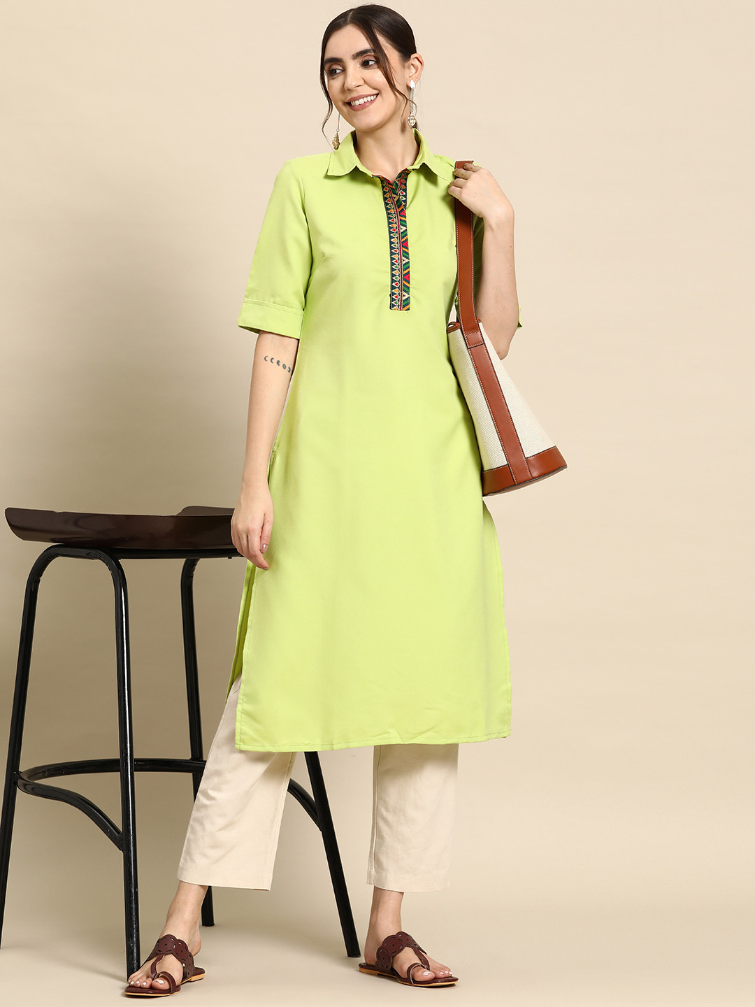 

Sangria Women Shirt Collar Kurta, Green