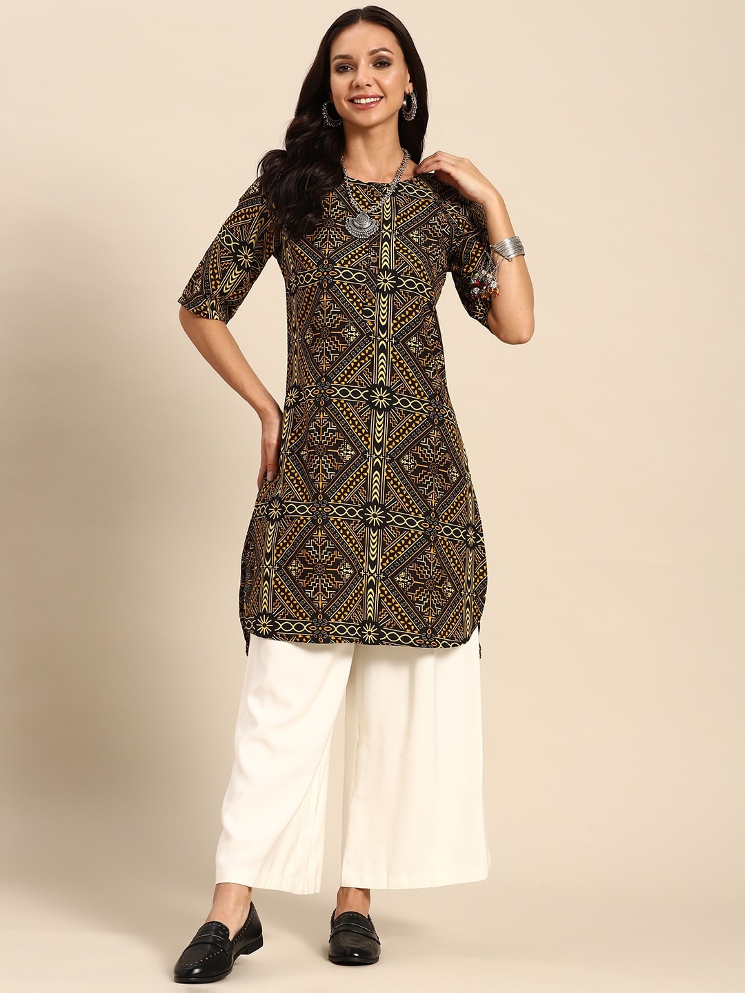 

Sangria Ethnic Motifs Printed Kurta, Black