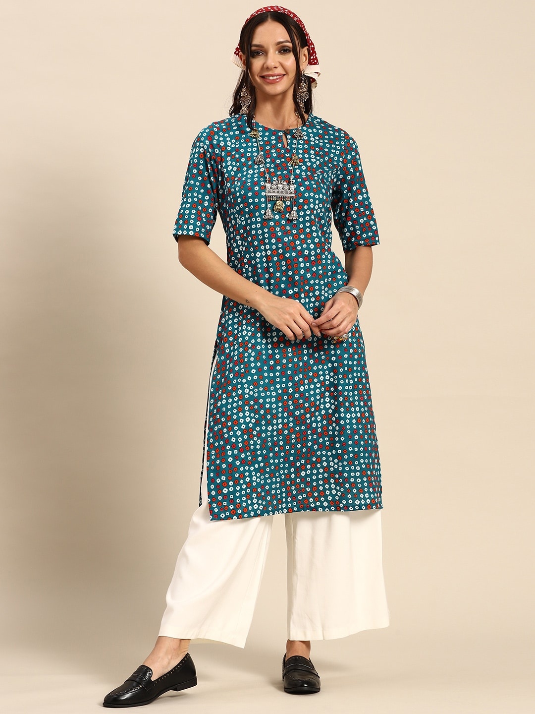 

Sangria Pure Cotton Bandhani Printed Keyhole Neck Kurta, Turquoise blue