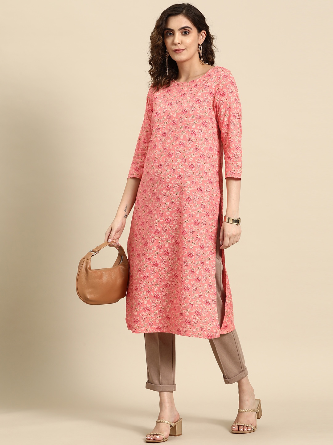 

all about you Floral Printed Straight Kurta, Pink