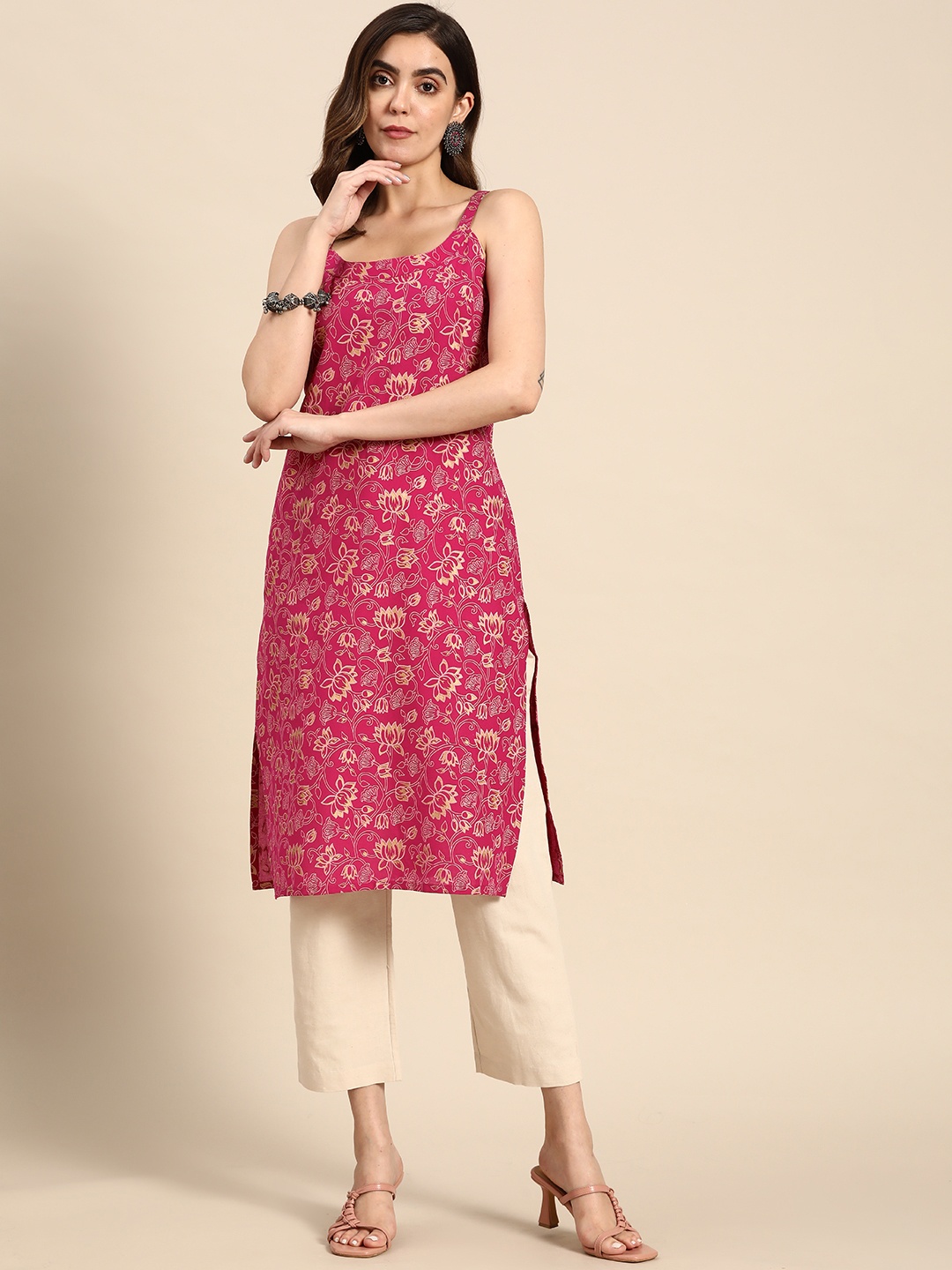 

all about you Women Magenta & Gold-Toned Ethnic Motifs Printed Kurta