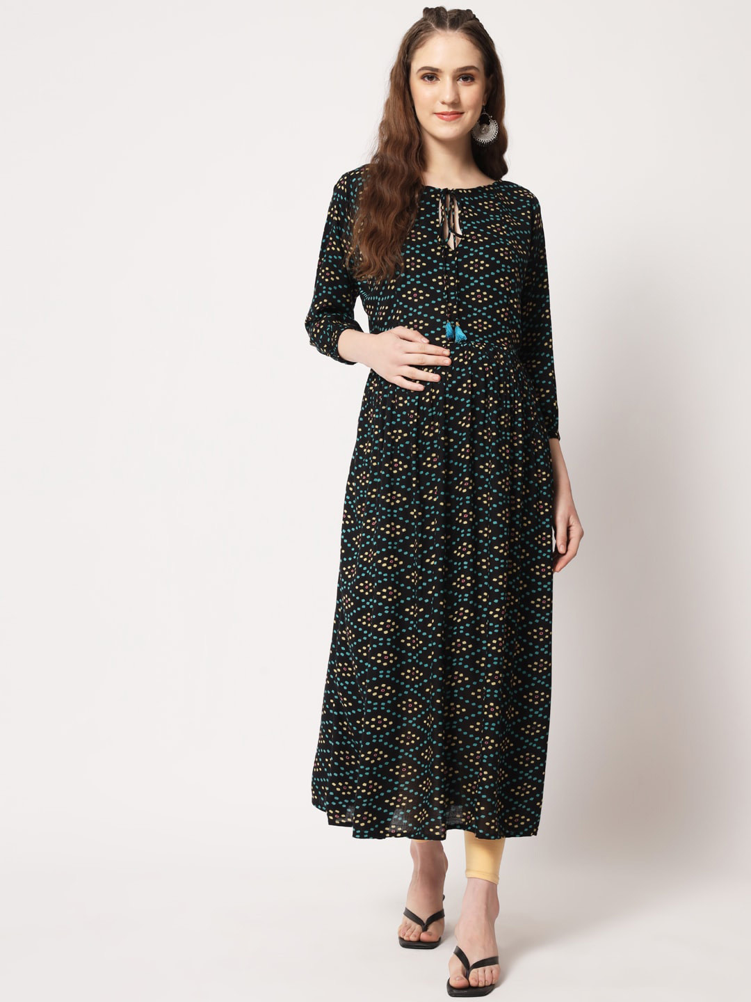 

Aujjessa Women Geometric Printed Keyhole Neck Maternity Kurta, Black