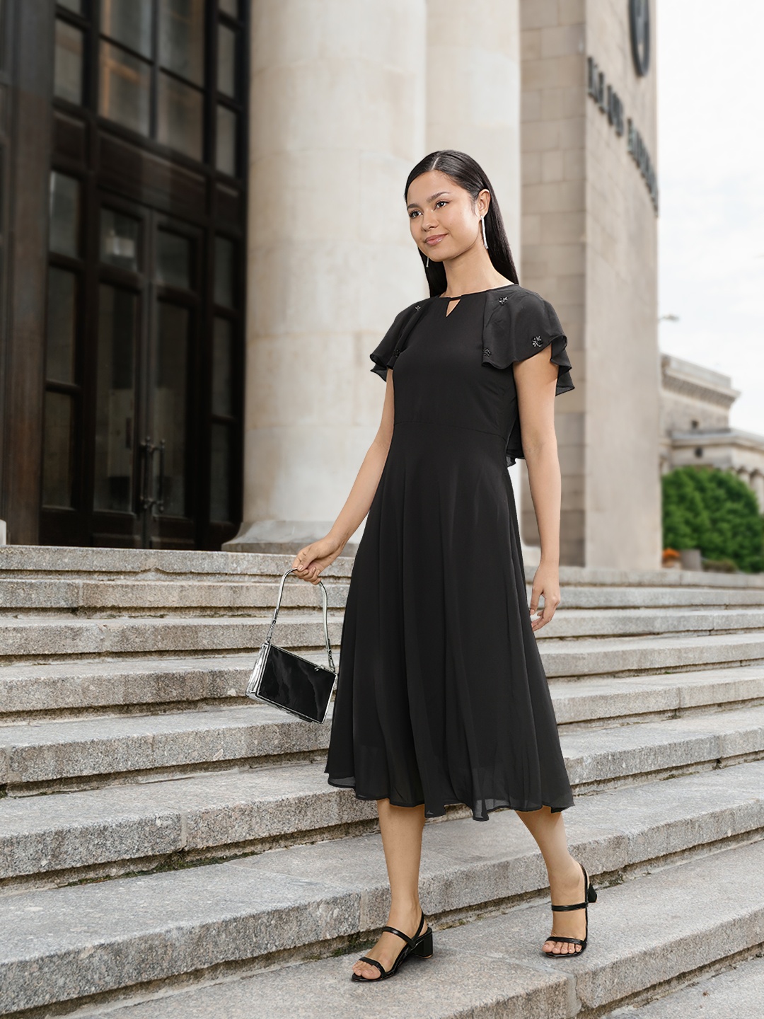 

AND Flutter Sleeve Midi Dress, Black