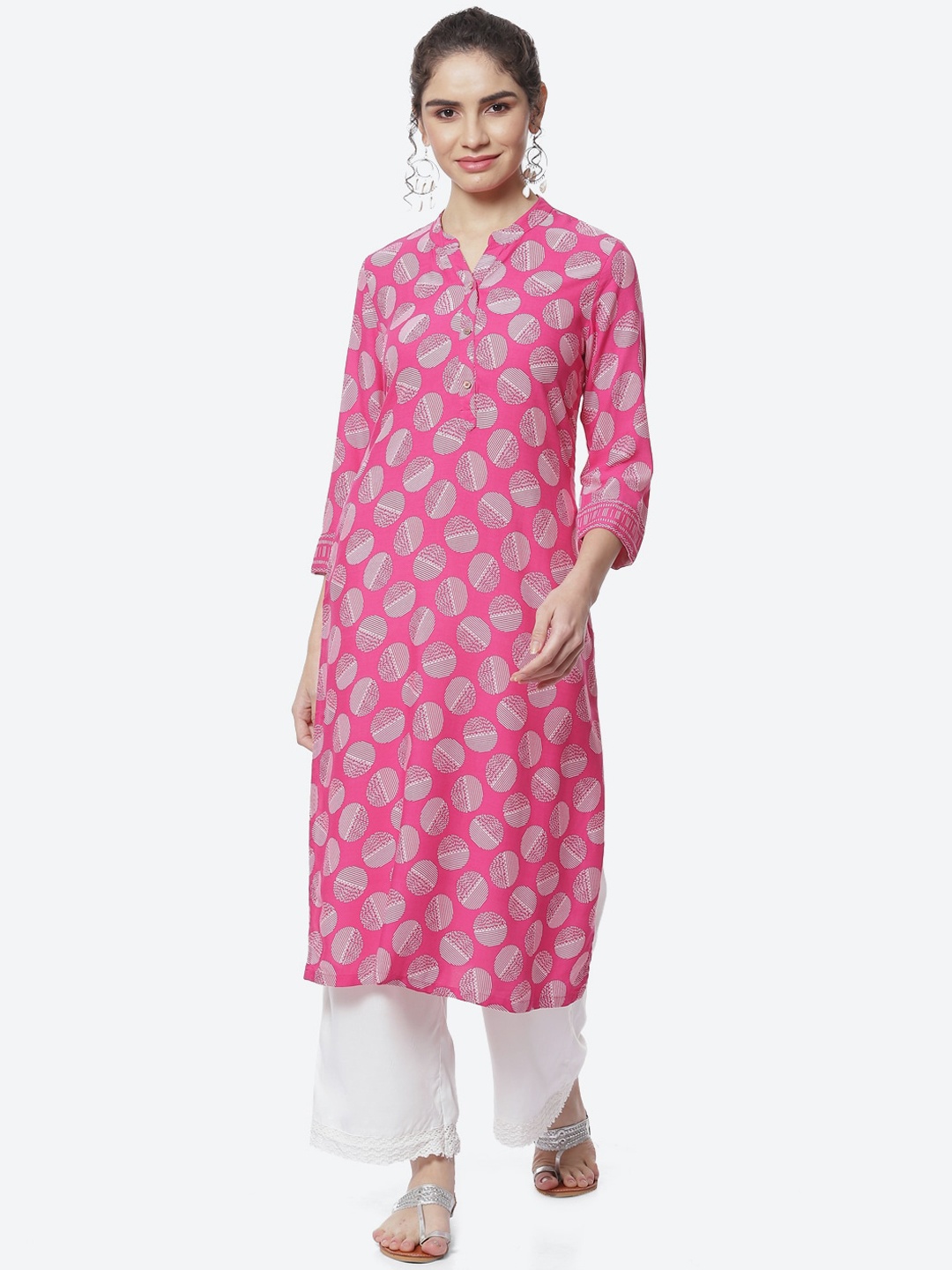 

Rangriti Women Geometric Printed Kurta, Magenta