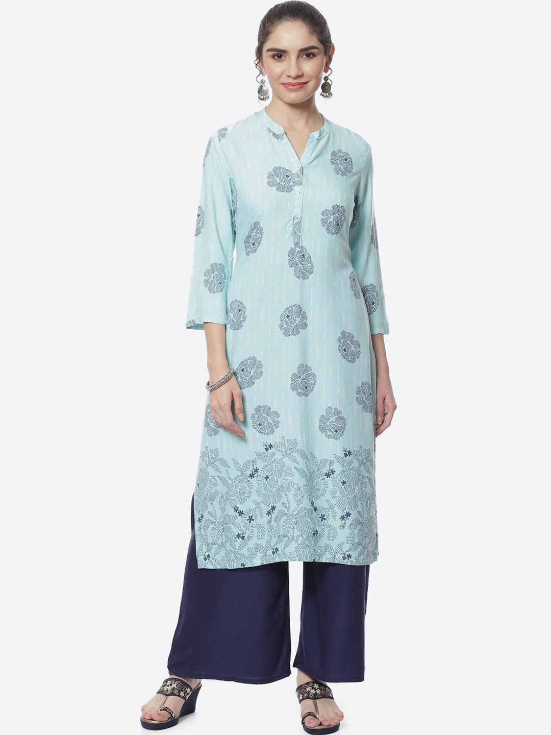 

Rangriti Women Ethnic Motifs Embroidered Kurta, Blue