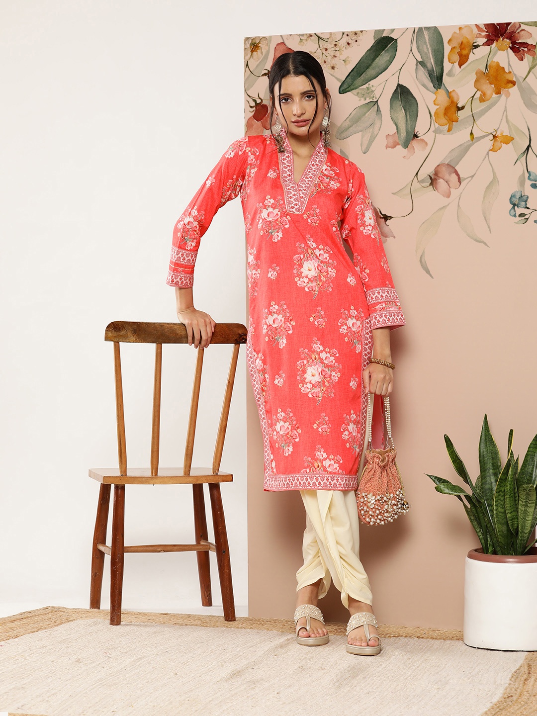 

Ahalyaa Women Red Floral Printed Gotta Patti Kurta with Dhoti Pants