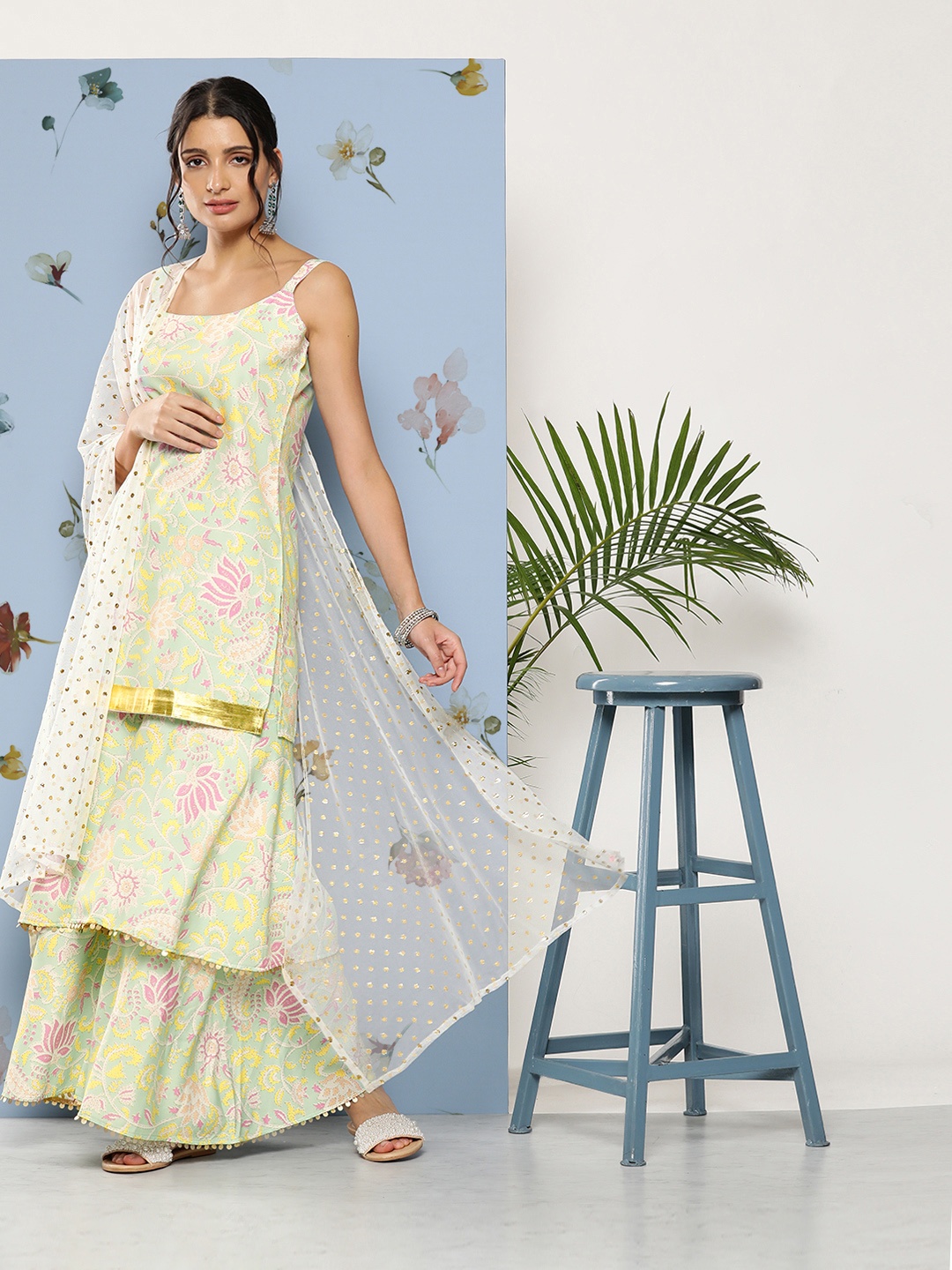 

Ahalyaa Women Sea Green Floral Printed Gotta Patti Kurti with Sharara & With Dupatta