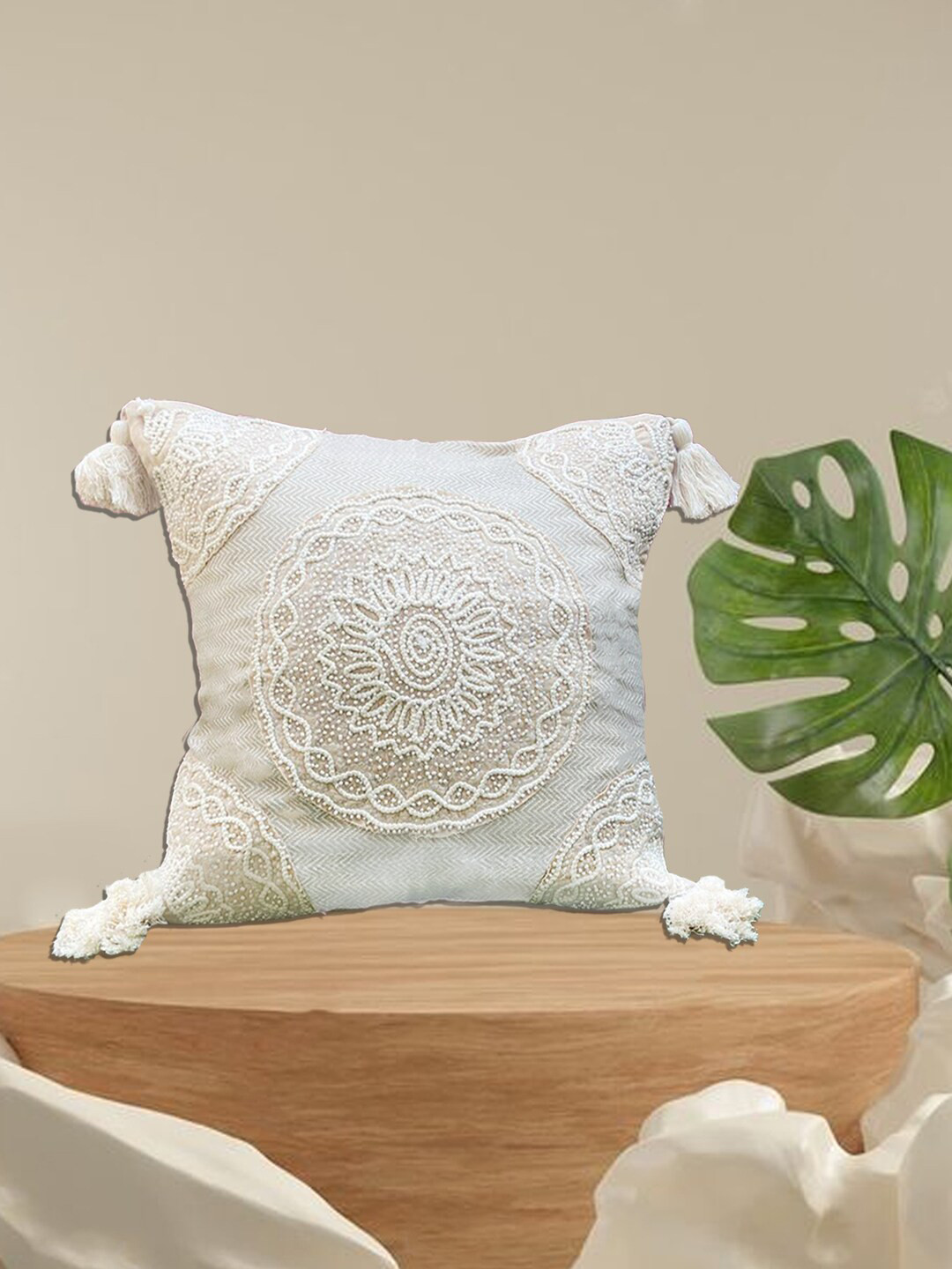 

SHADES of LIFE Off White Set of 2 Embellished Square Cushion Covers