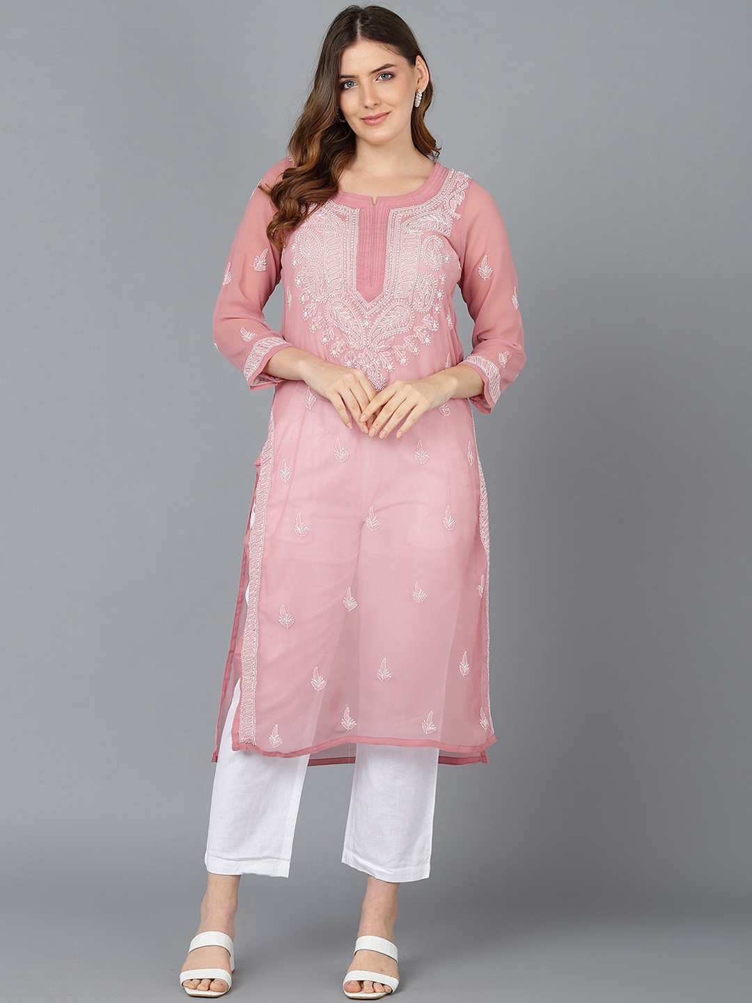 VAHSON Floral Embroidered Chikankari Georgette Kurta, Pink
