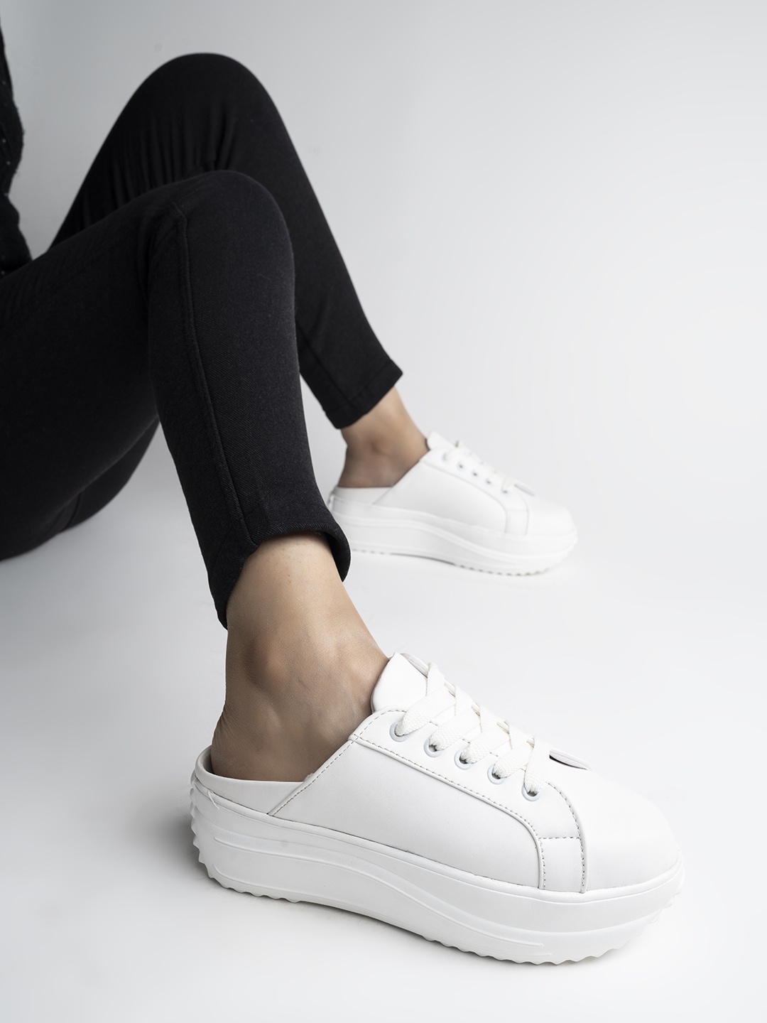 

Shoetopia Women Lightweight Sneakers, White