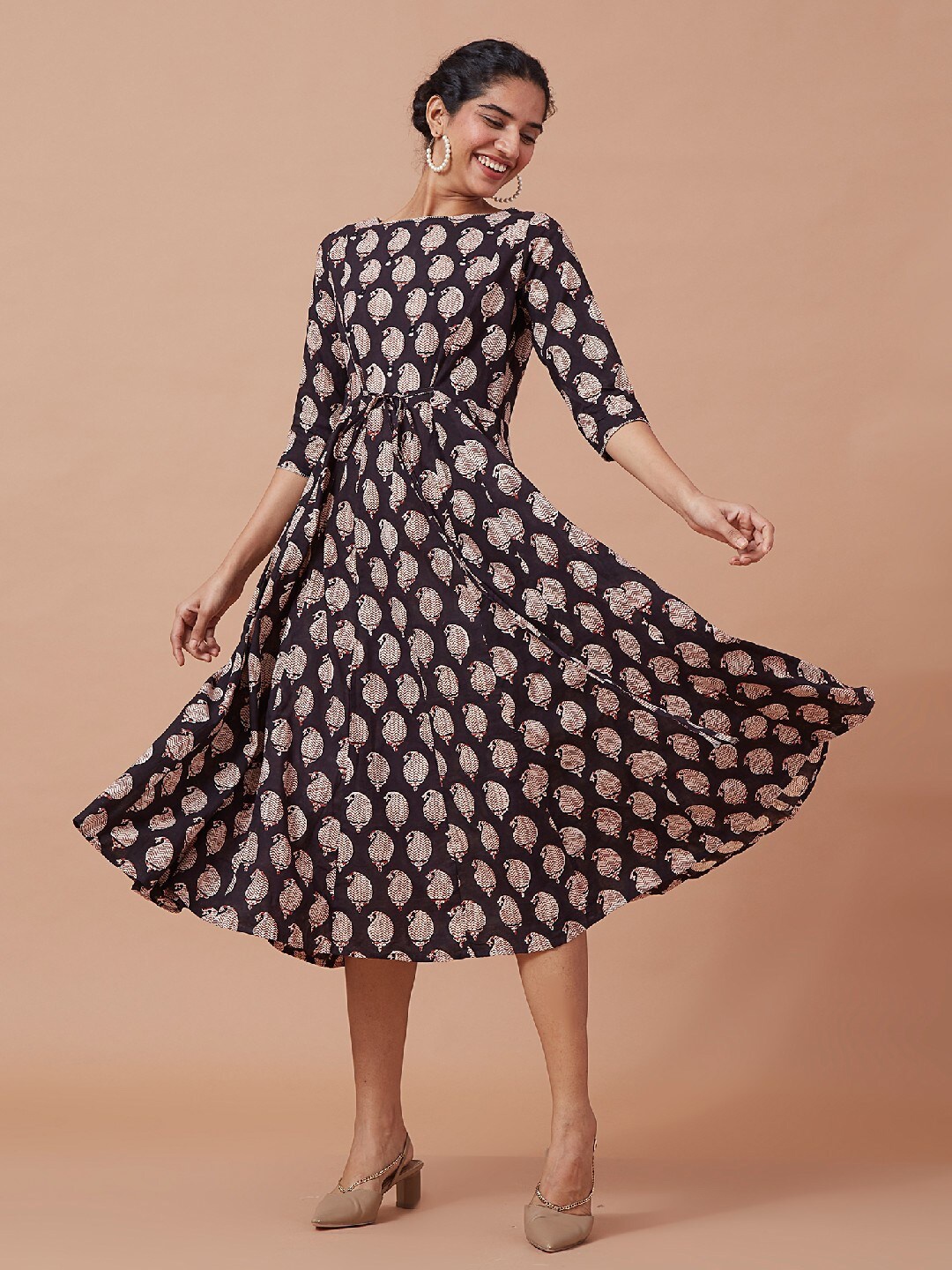 

OKHAI Women Ethnic Motifs Printed Midi Dress, Black