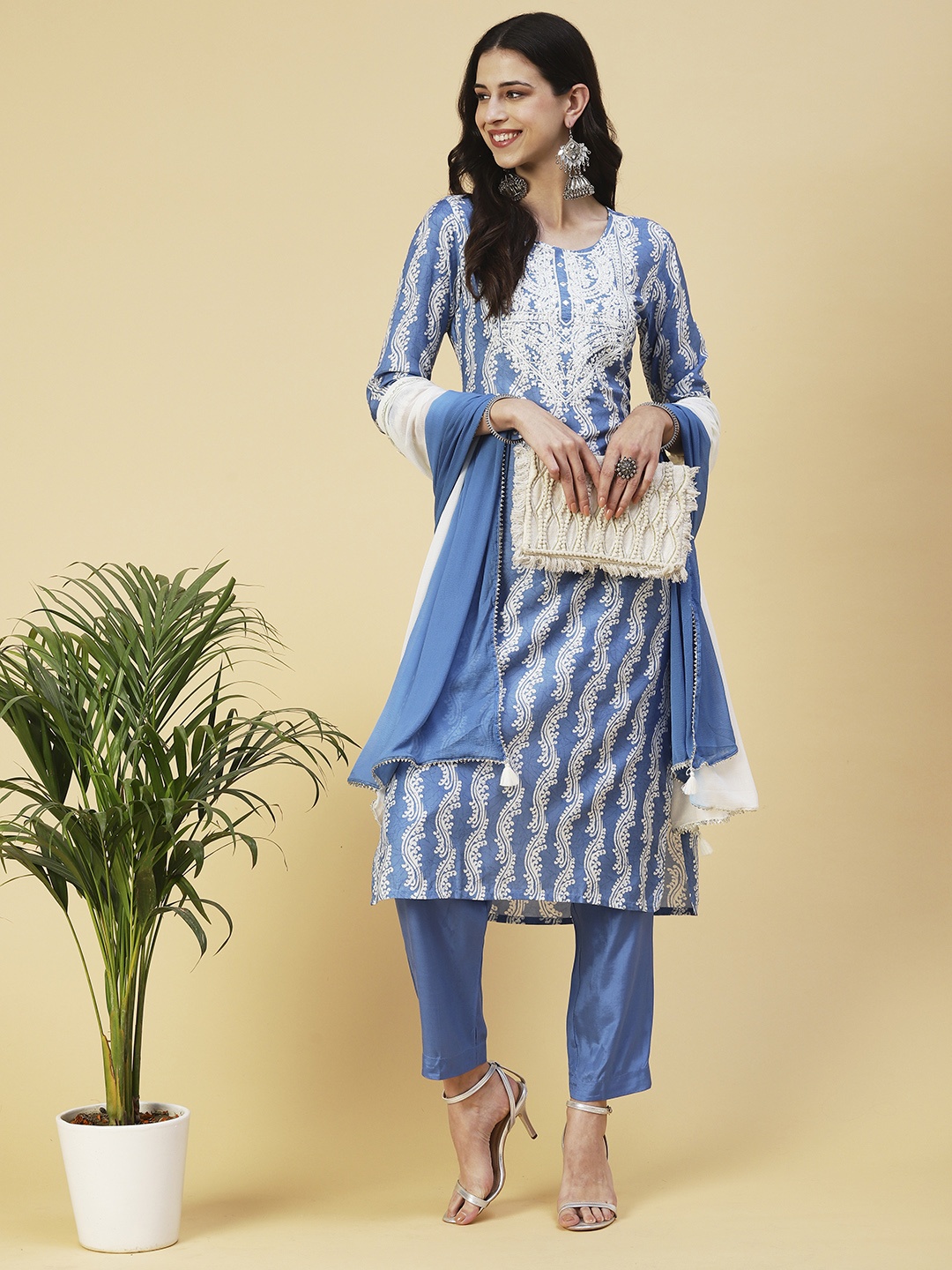 

FASHOR Women Printed Thread Work Kurta with Trousers & Dupatta, Blue