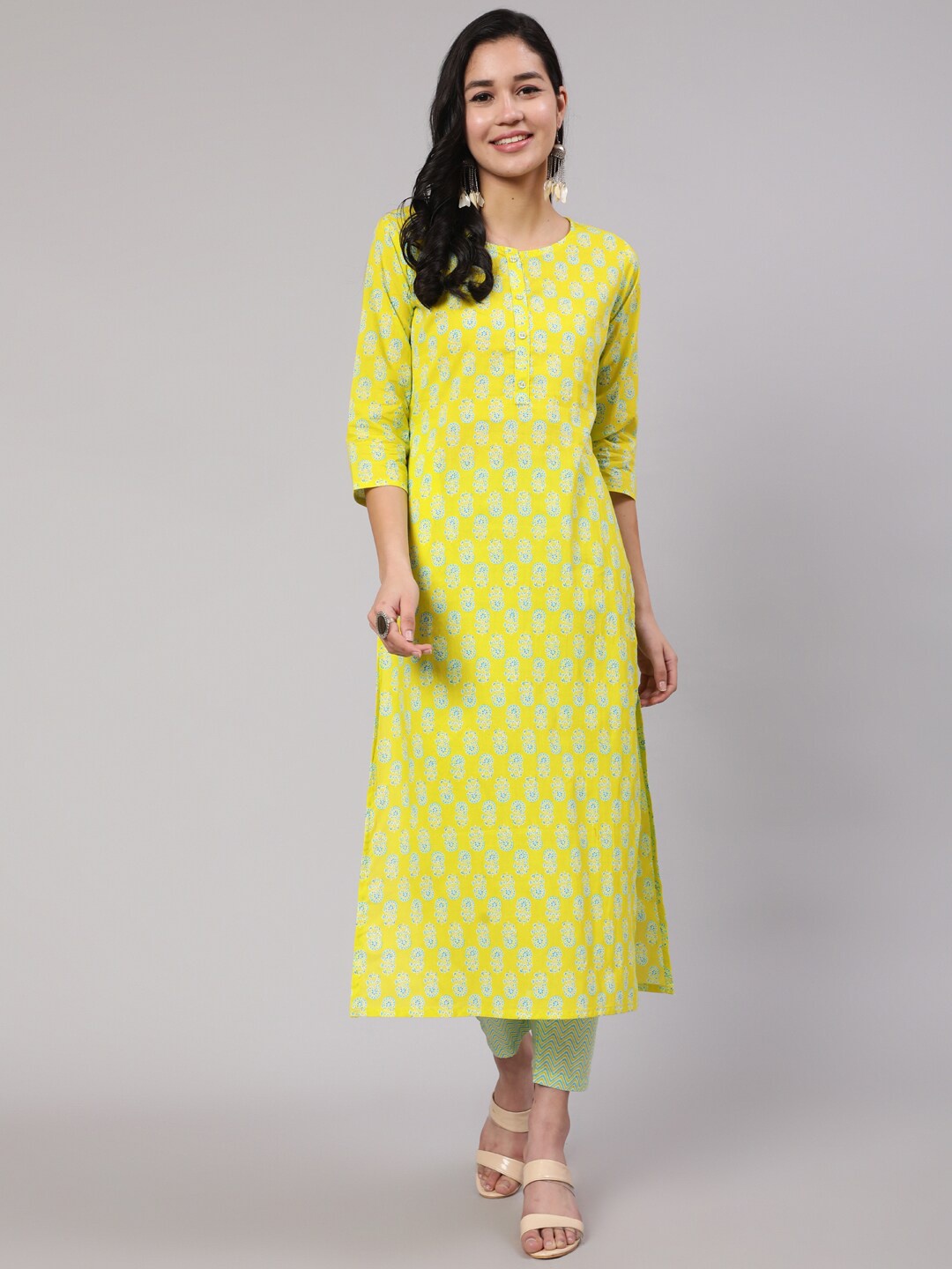 

Nayo Women Printed Pure Cotton Kurta with Trousers, Lime green