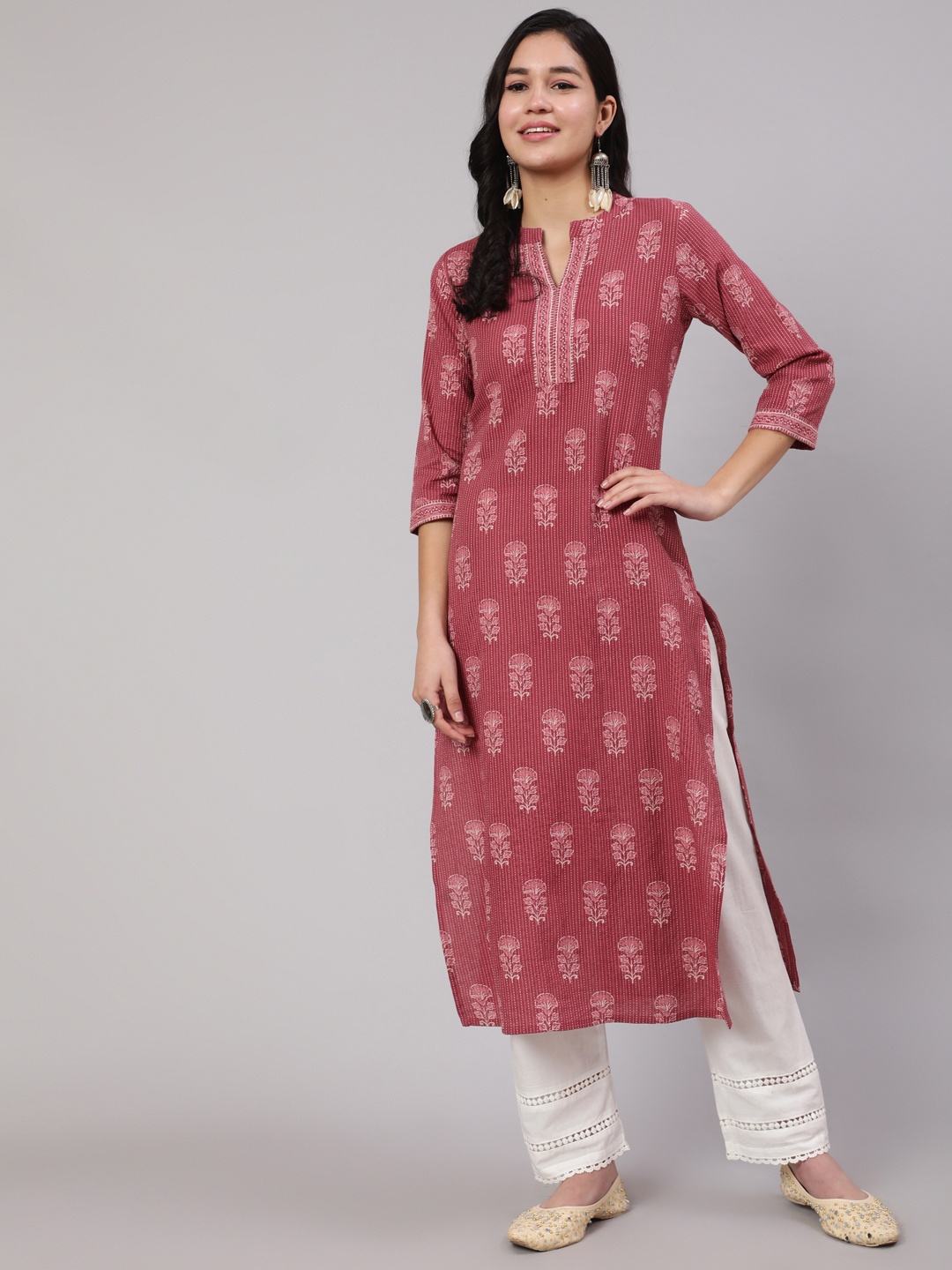 

Nayo Women Printed Pure Cotton Kurta with Trousers, Mauve