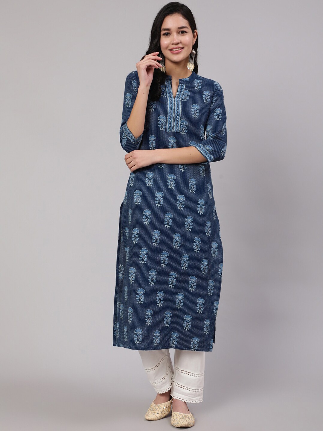 

Nayo Women Ethnic Motifs Printed Pure Cotton Kurta with Trousers, Blue