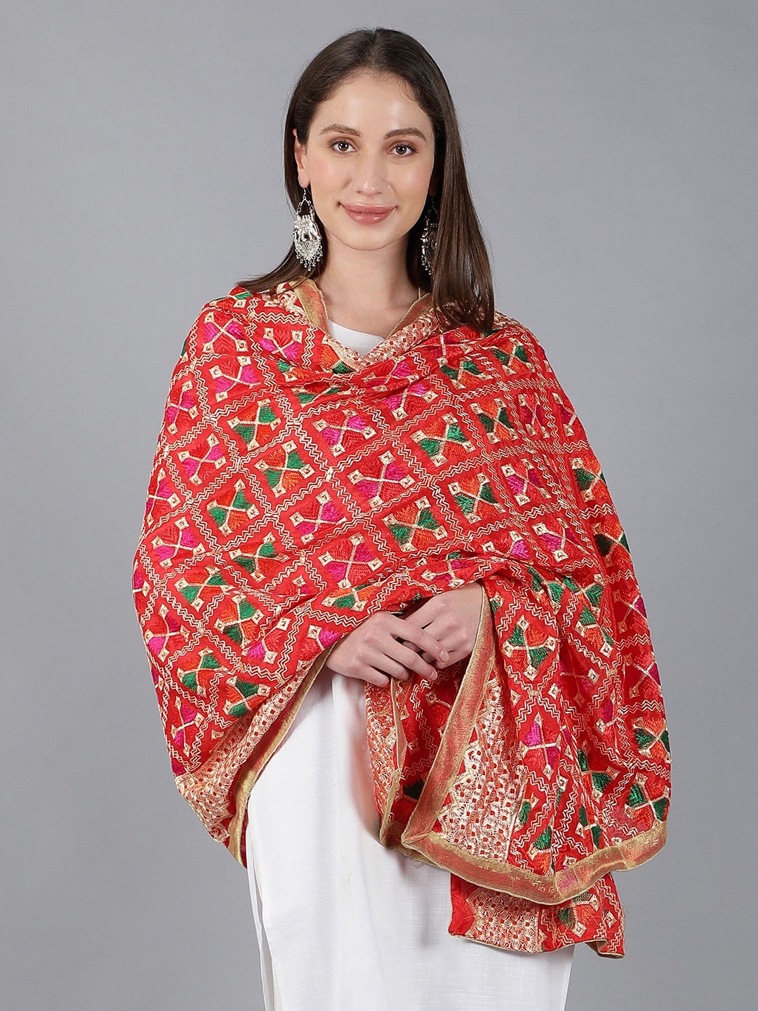 

Zamour Embroidered Phulkari Dupatta, Red