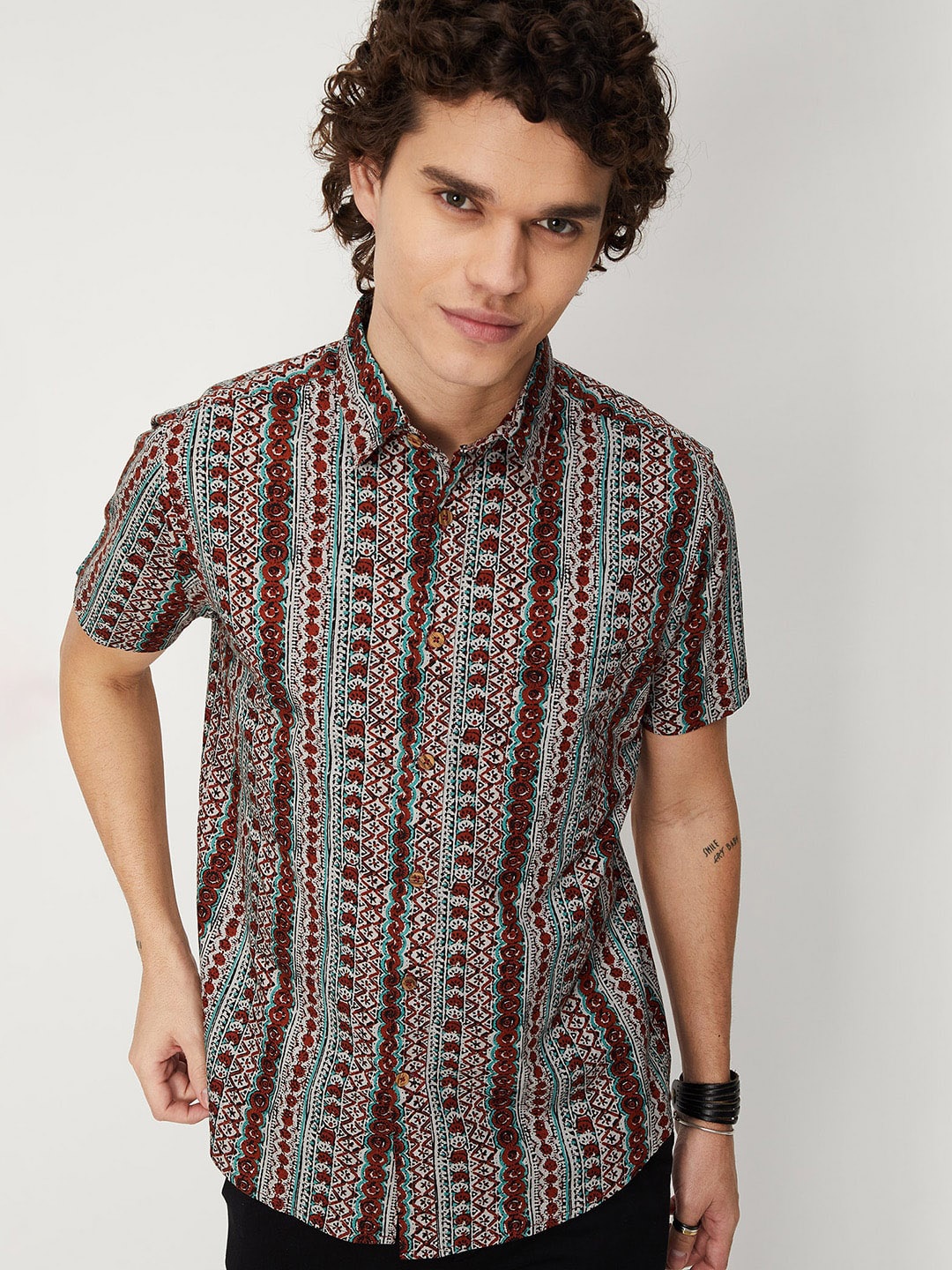 

max Geometric Printed Straight Cotton Kurta, White