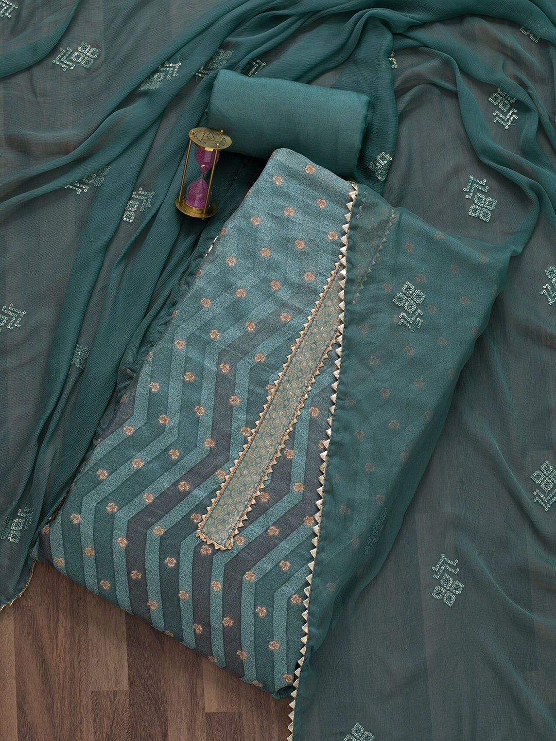 

Koskii Printed Unstitched Dress Material, Green
