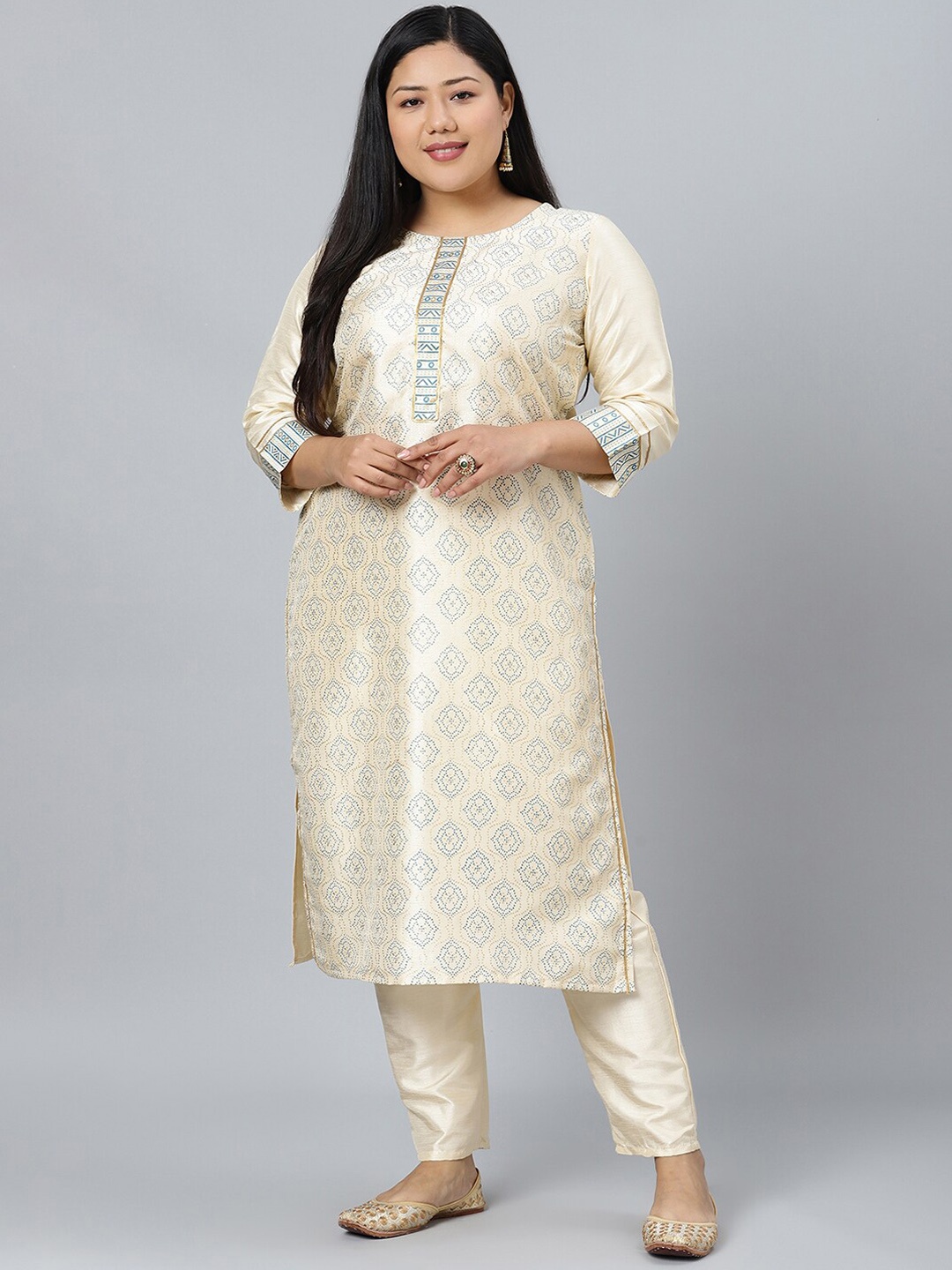 

curveZI by Ziyaa Printed Gotta Patti Kurta with Trousers, Cream