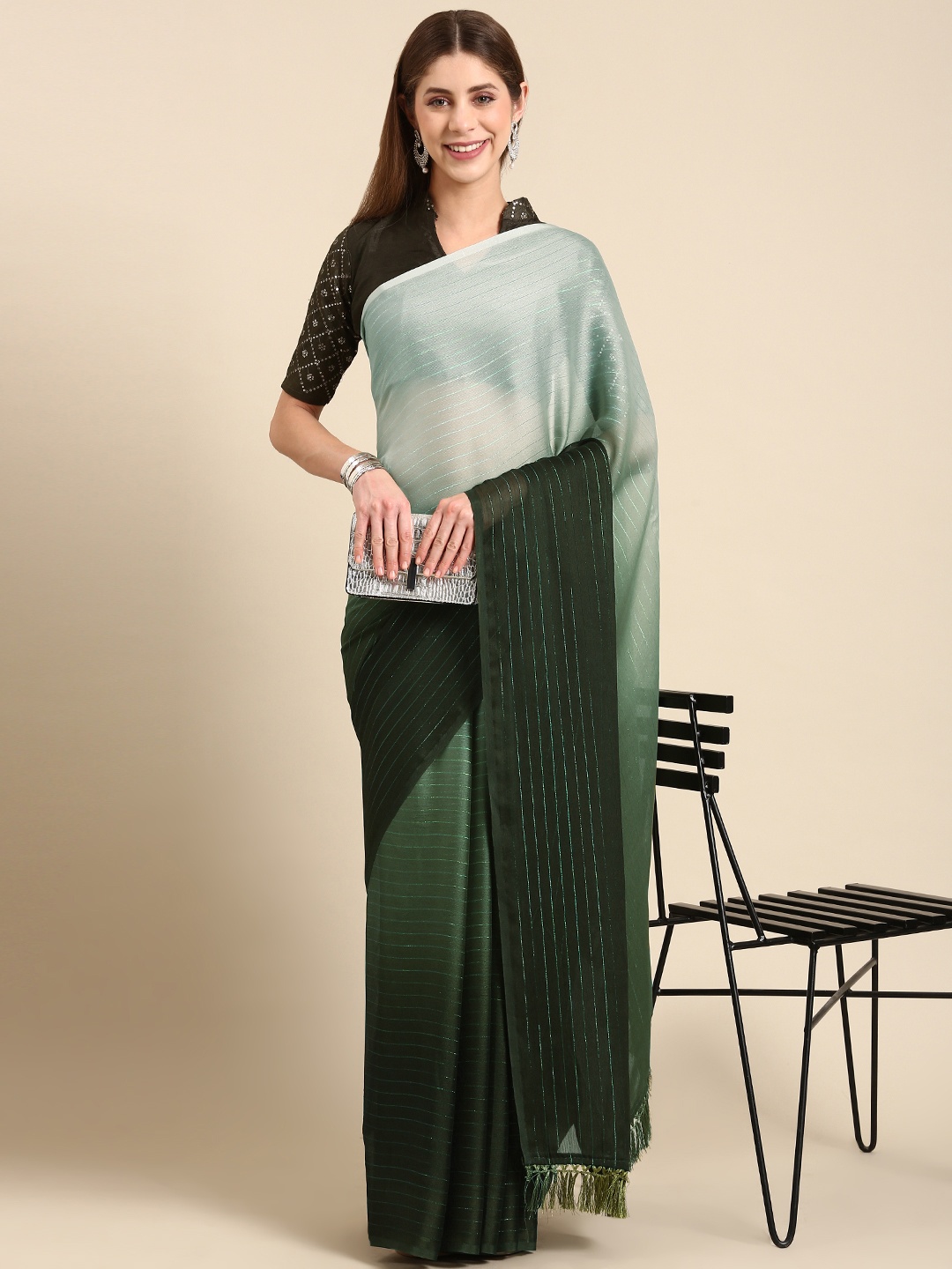 

SHANGRILA Ombre Embroidered Pure Chiffon Saree, Green