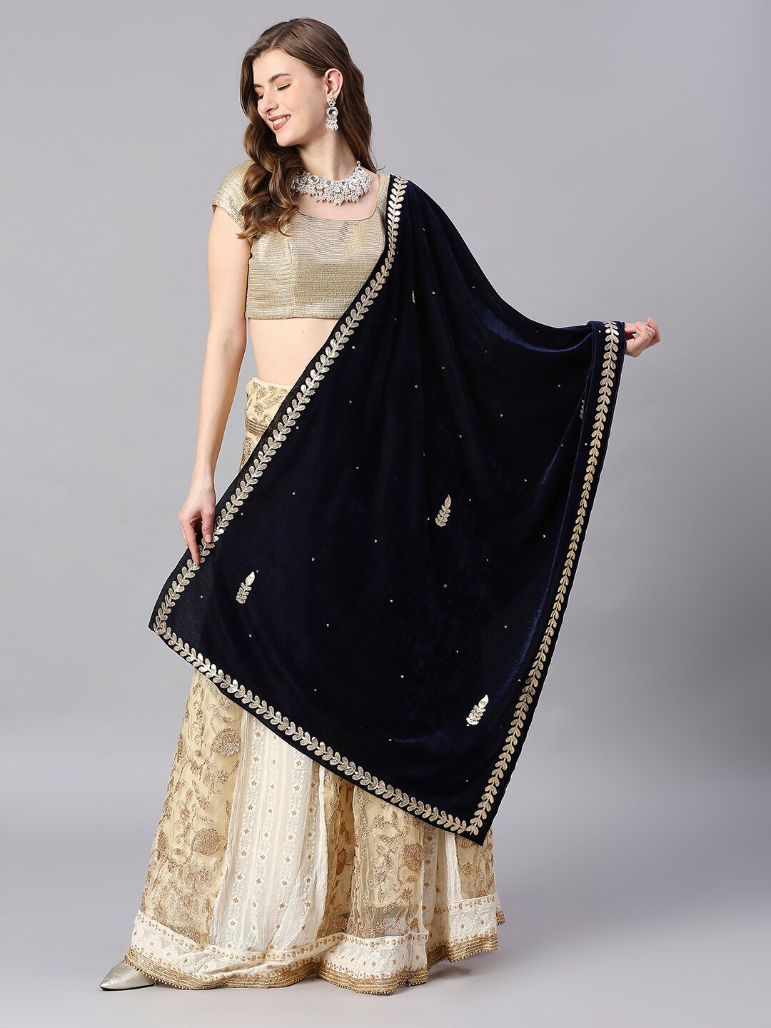 

Dupatta Bazaar Velvet Dupatta with Gotta Patti, Navy blue