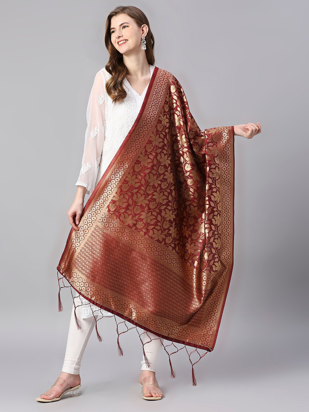 

Dupatta Bazaar Woven Design Dupatta with Zari, Maroon