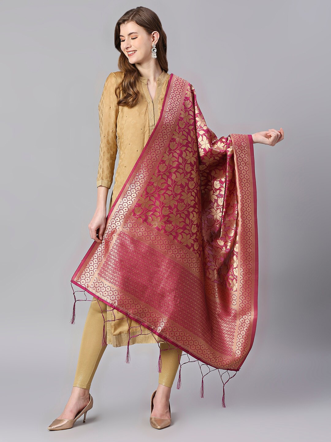 

Dupatta Bazaar Woven Design Dupatta with Zari, Magenta