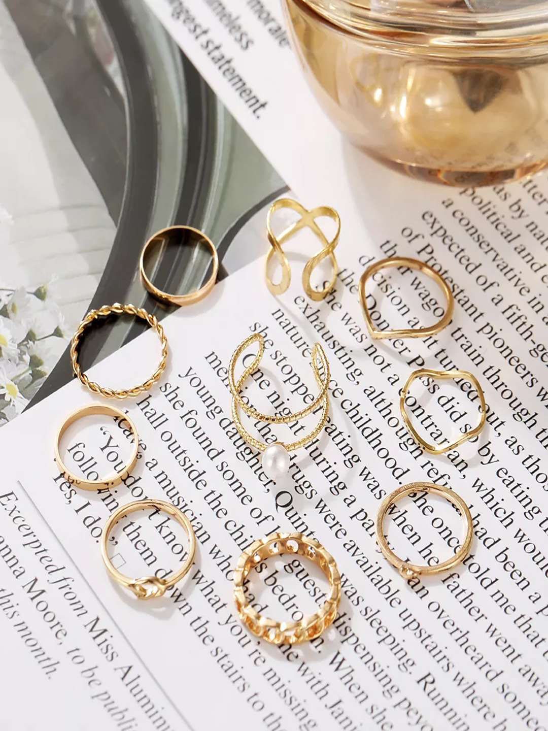 

Pinapes Set Of 10 Gold-Plated Finger Ring
