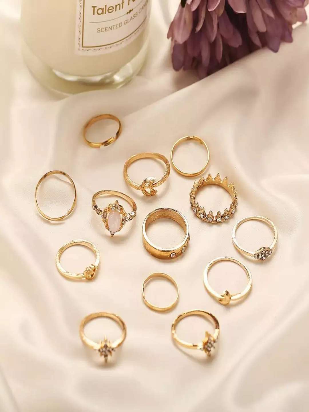 

Pinapes Set Of 13 Gold-Plated Finger Rings