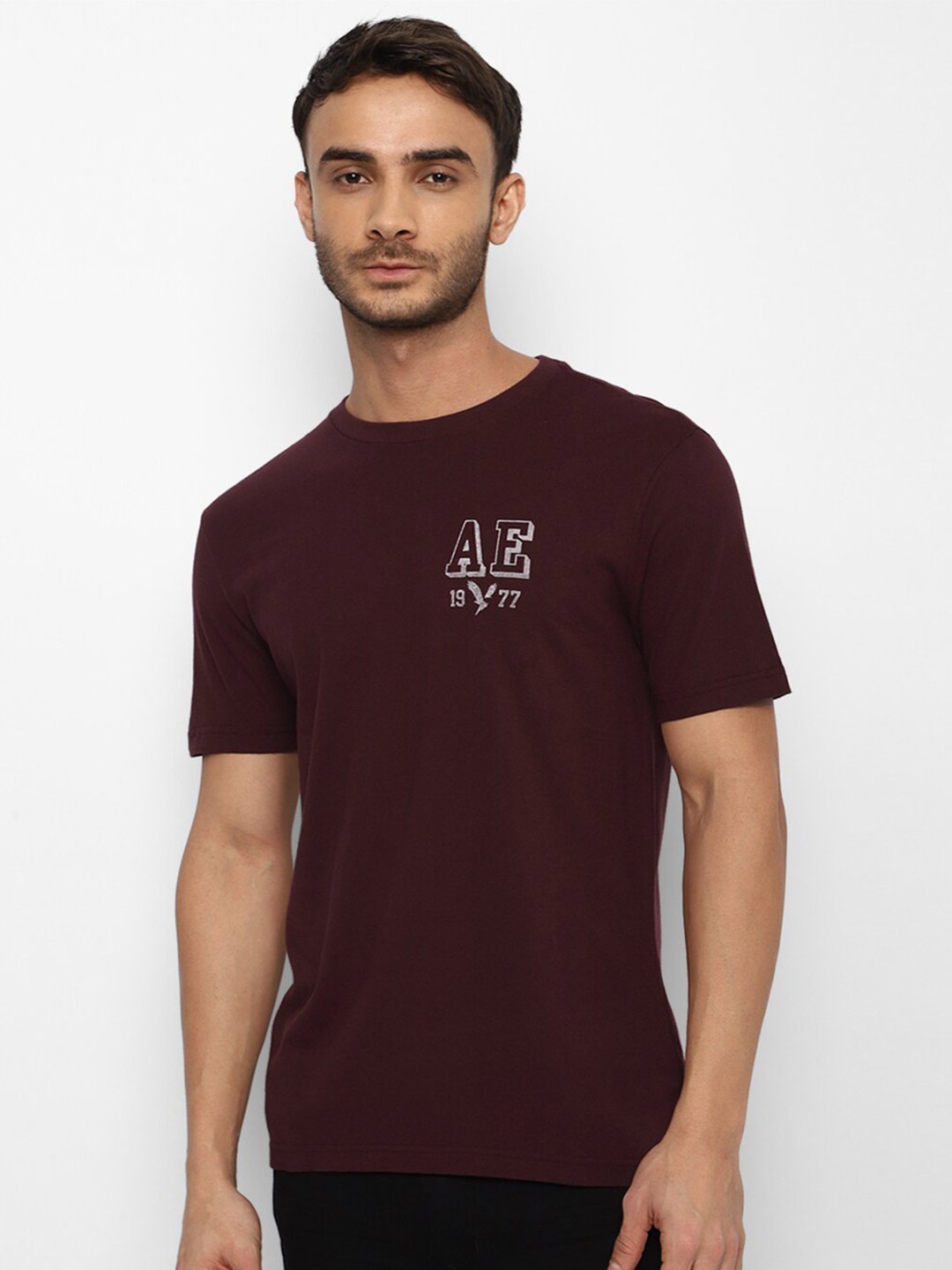

AMERICAN EAGLE OUTFITTERS Men Typography Printed Pure Cotton T-shirt, Maroon