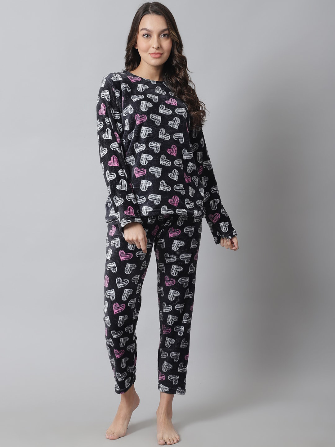 

TAG 7 Women Printed Night suit, Black