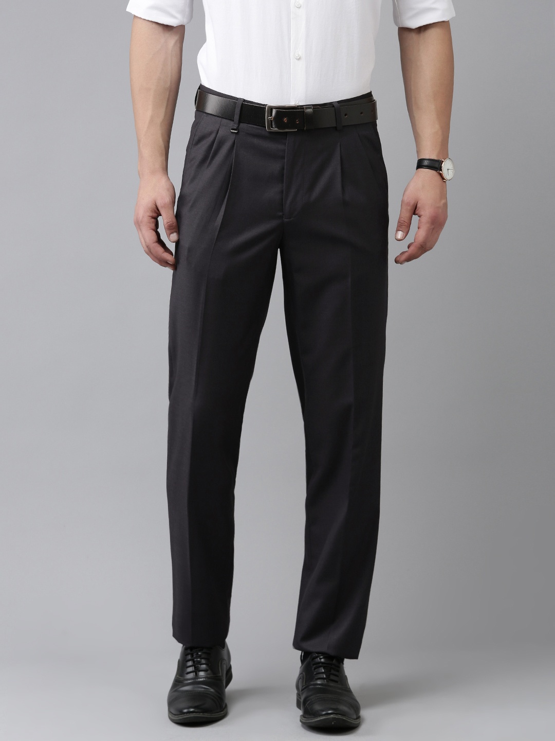 

Van Heusen Men Mid-Rise Custom Pleated Trousers, Charcoal