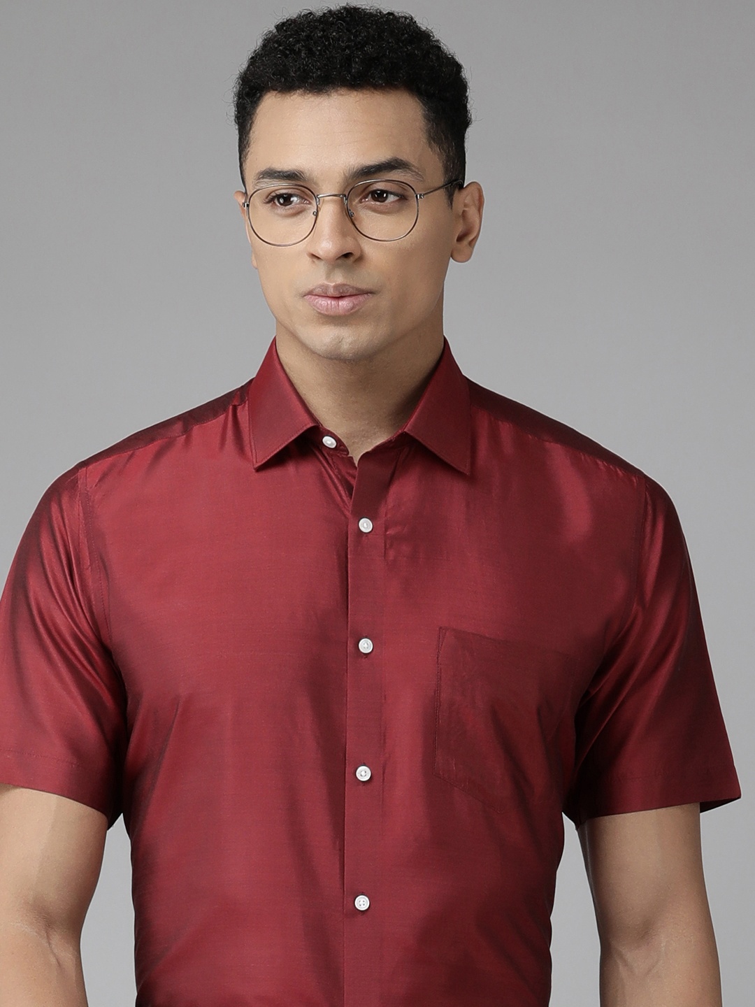 

Van Heusen Pure Silk Formal Shirt, Red