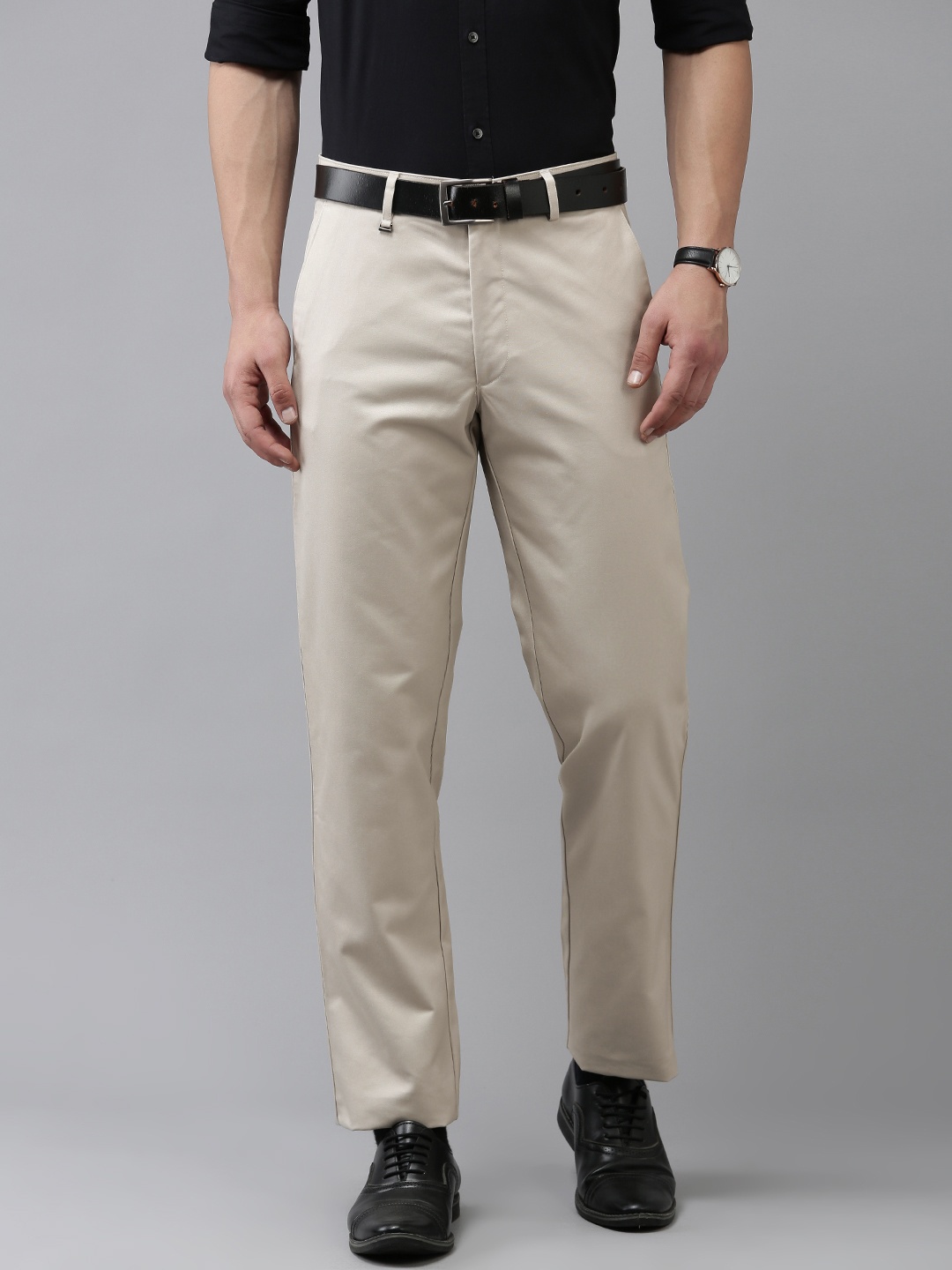 

Van Heusen Men Custom Fit Trousers, Off white