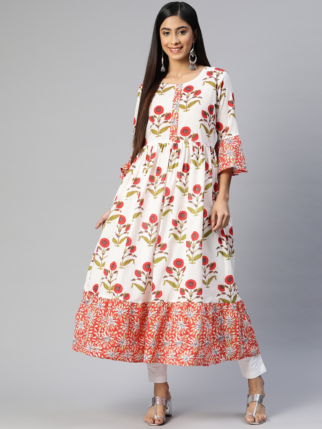 

Aasiya Women White & Red Floral Printed Cotton Flared Sleeves Kurta