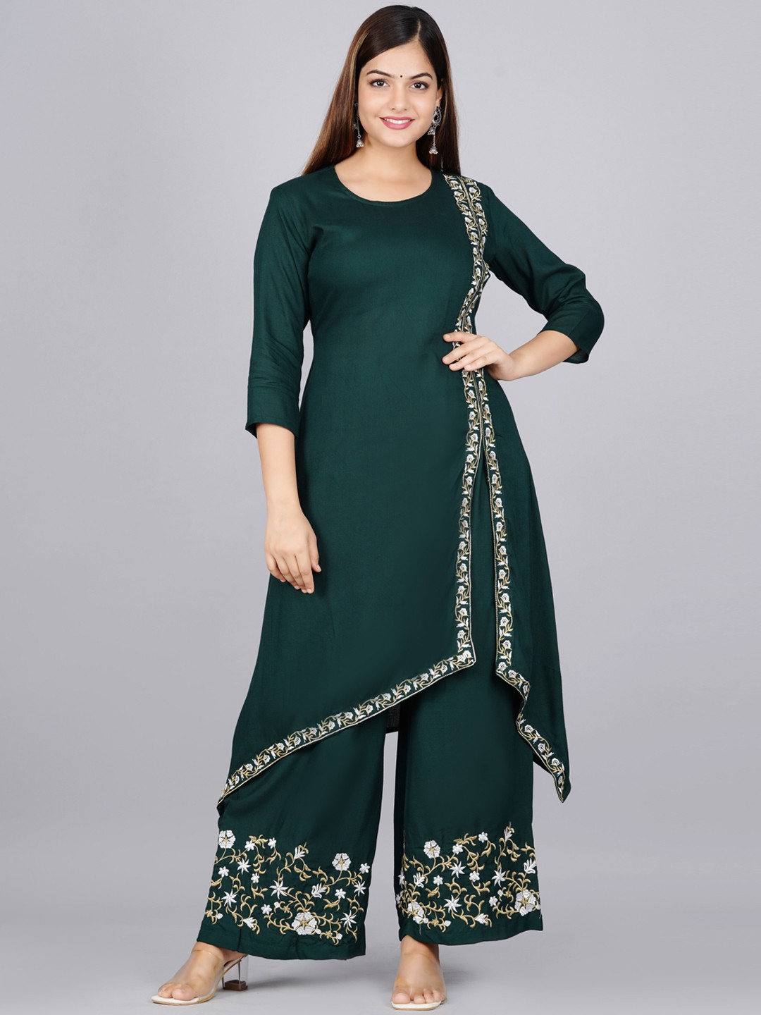 

Glorious Women Green Floral Embroidered Round Neck Thread Work Kurta with Palazzos