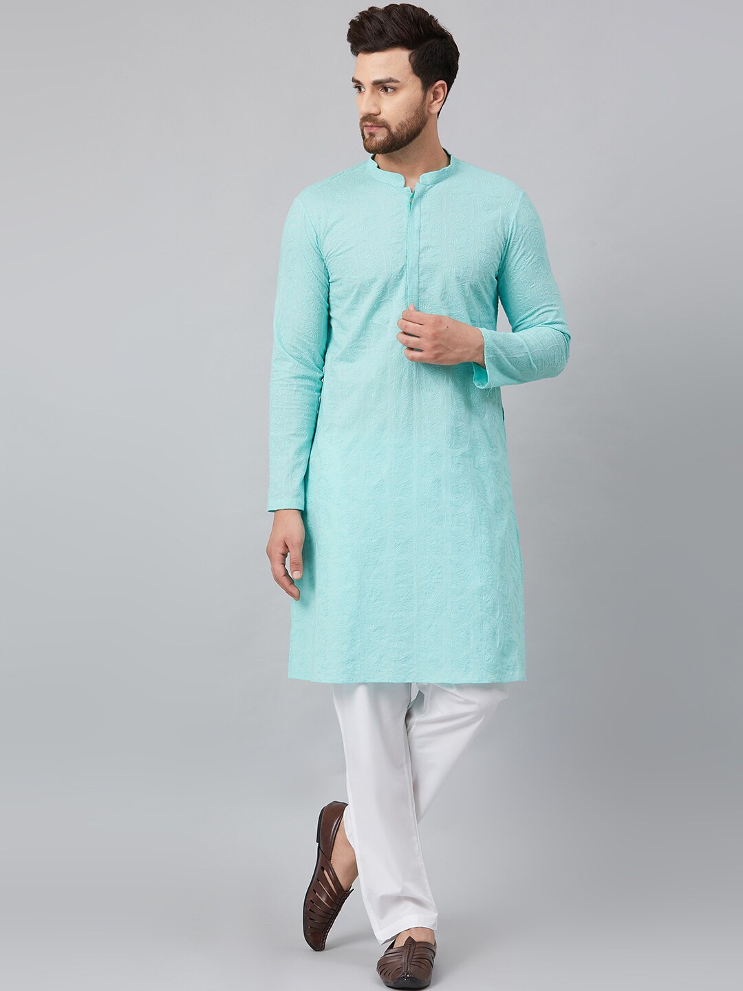 

See Designs Mandarin Collar Ethnic Motifs Embroidered Thread Work Cotton Kurta, Turquoise blue