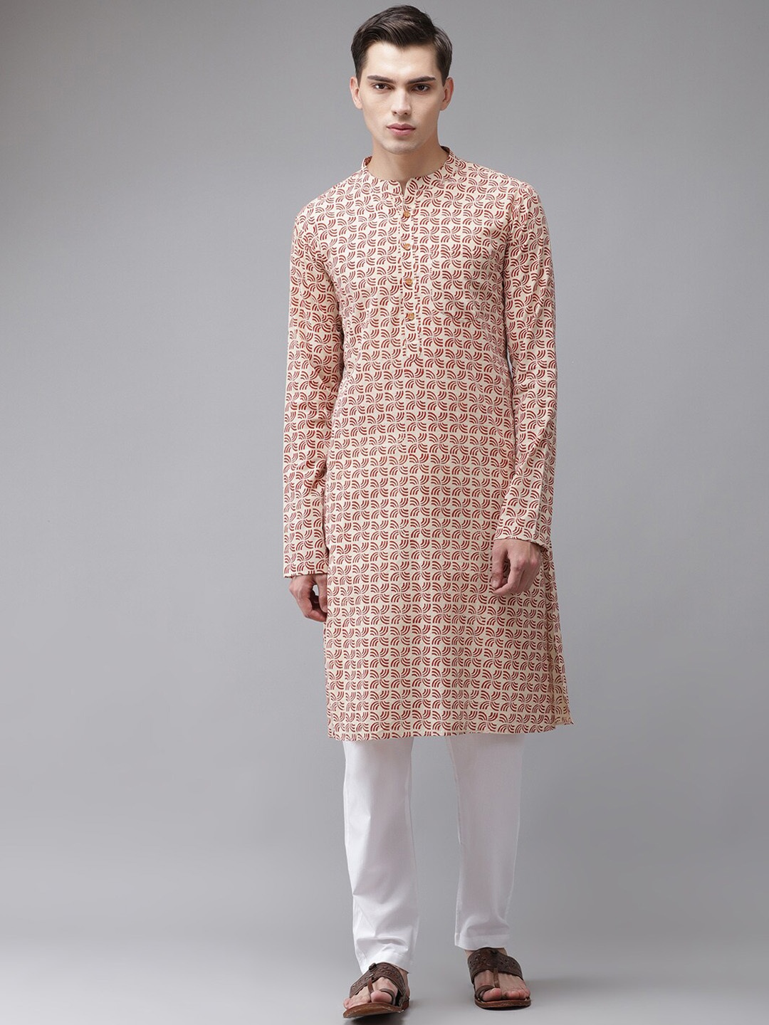 

See Designs Men Geometric Printed Handloom Cotton Kurta, Beige